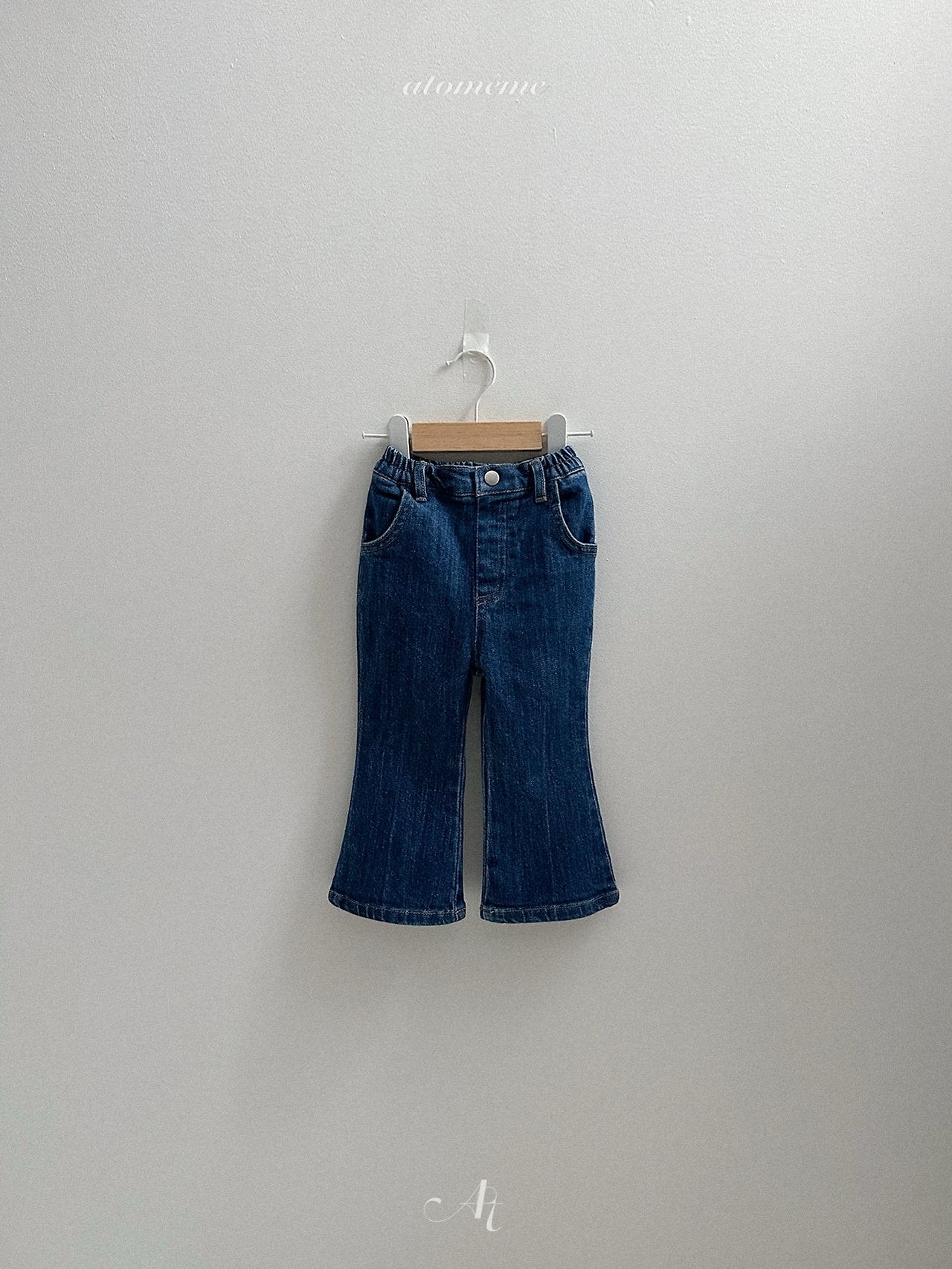 Berry bootcut denim pants