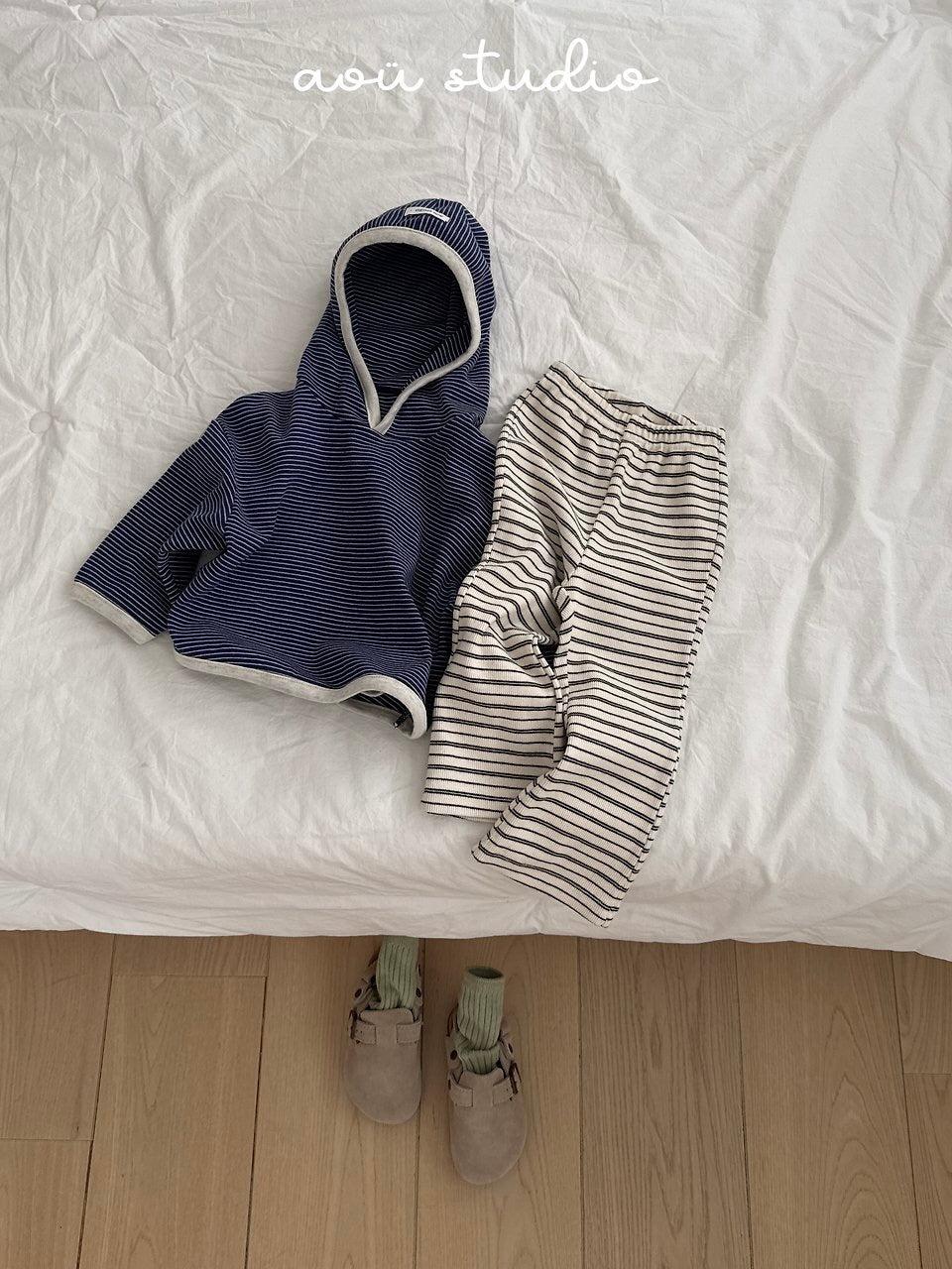Mocha hoodie