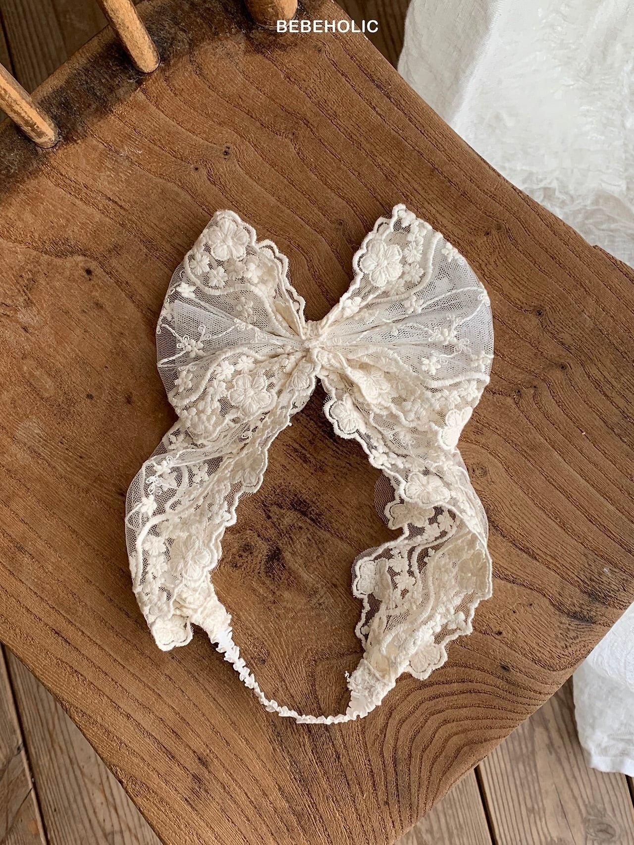 Lace ribbon hairband