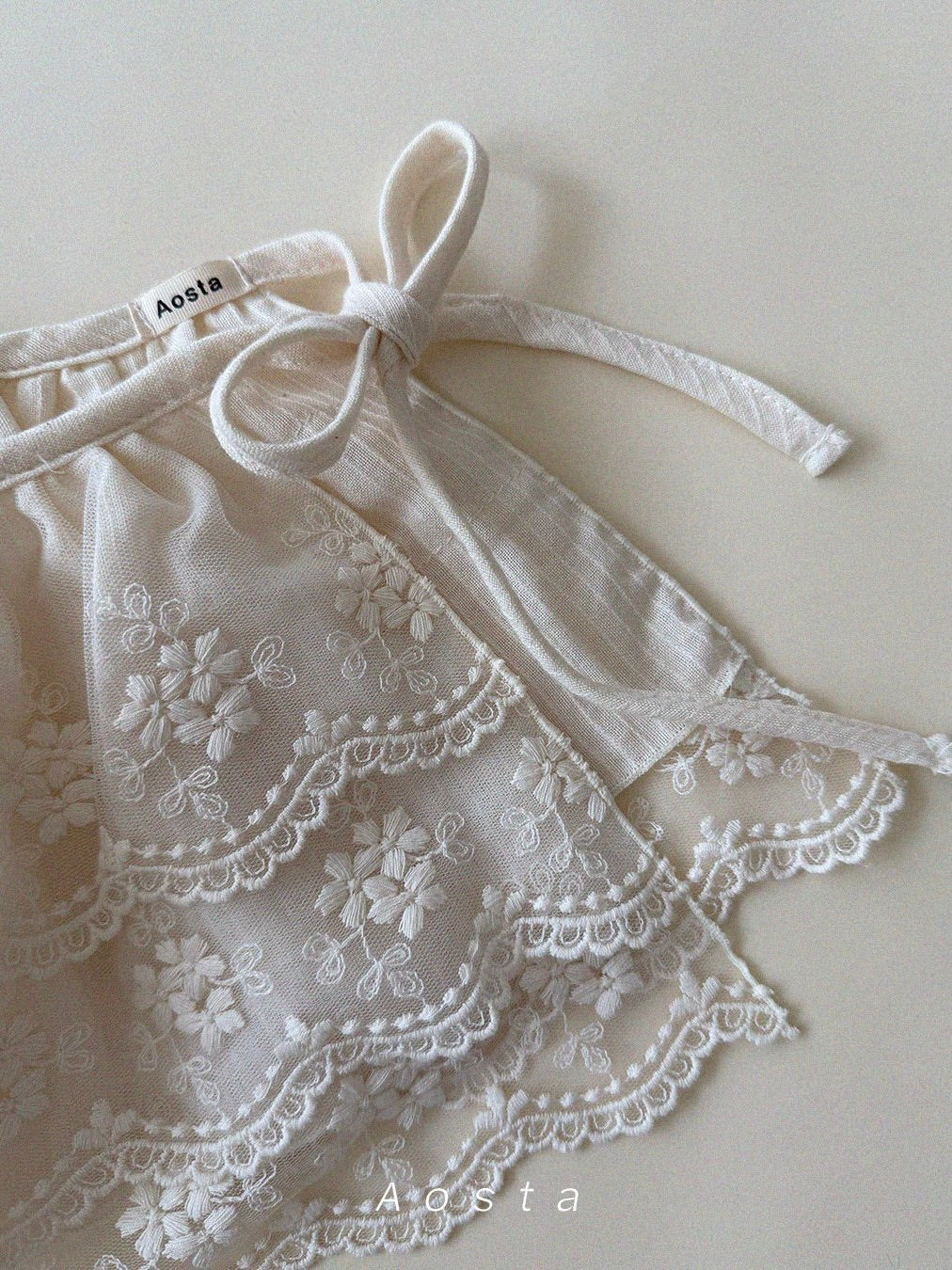 Lace ribbon skirt