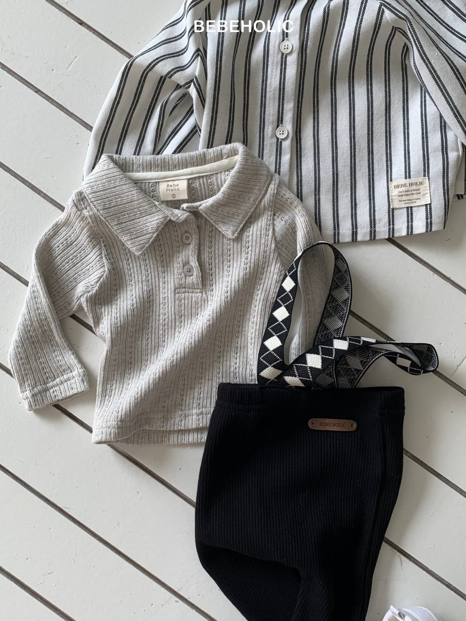 Eyelet soft collar T