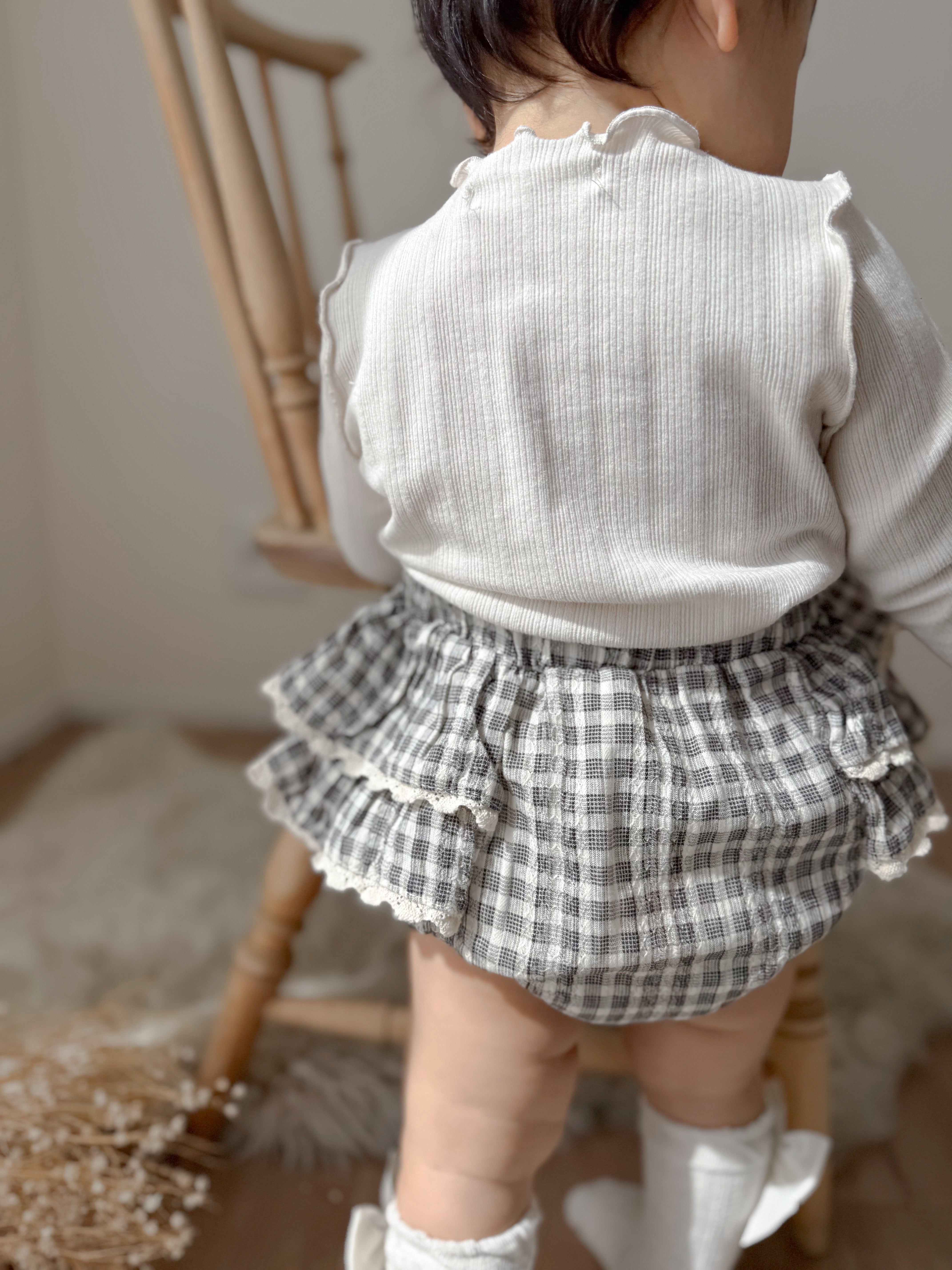 Shirley check frill bloomer