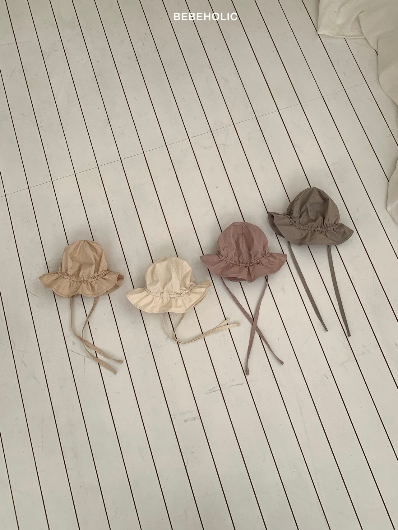 Summer bucket hat