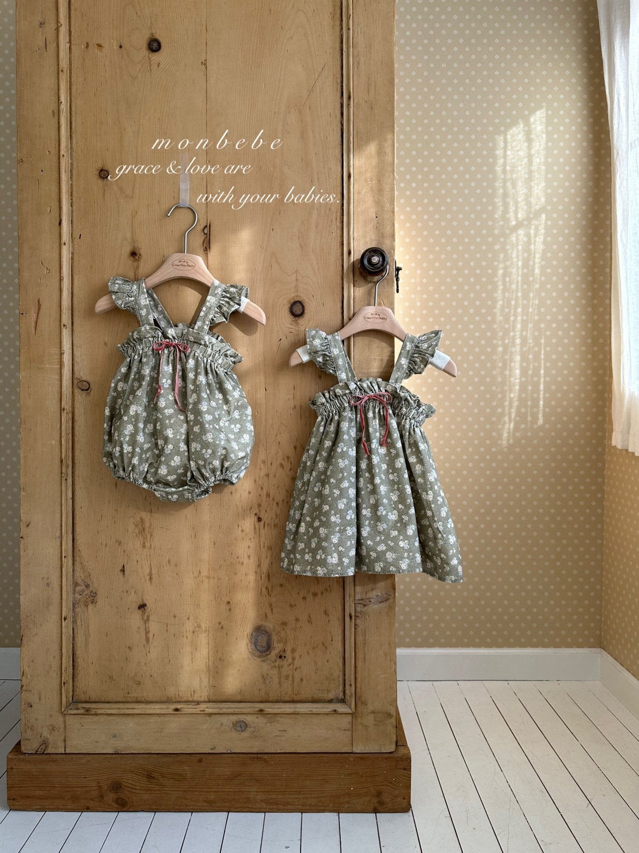 Flower frill rompers