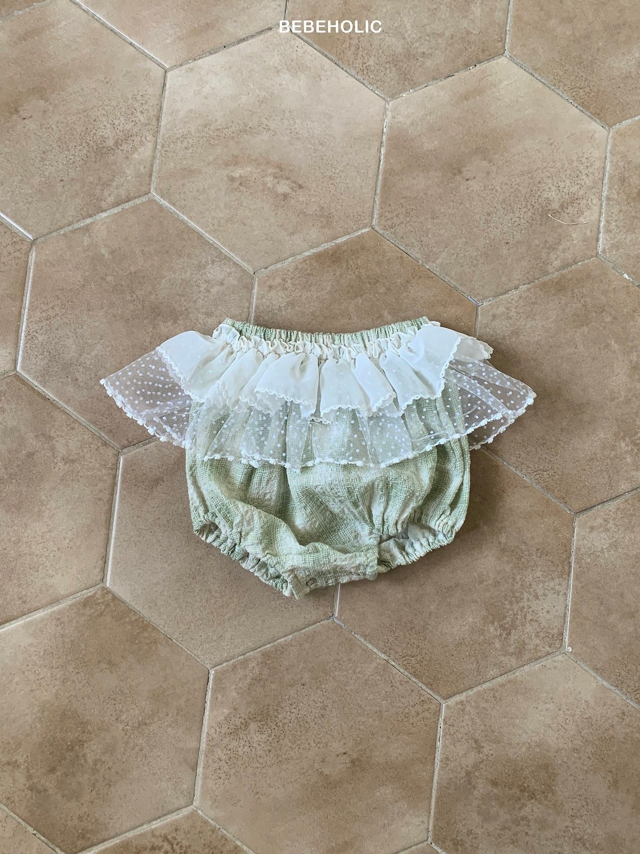 Lily bloomer