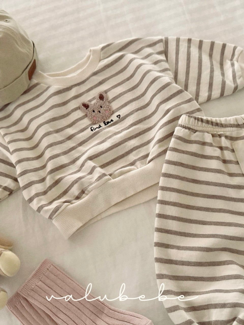 Bunny stripe sweatshirt