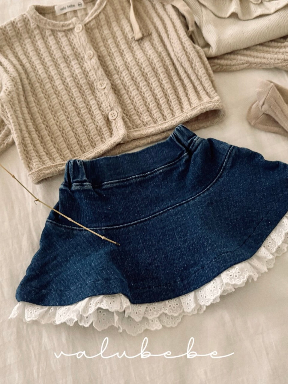 Lace denim frill skirt
