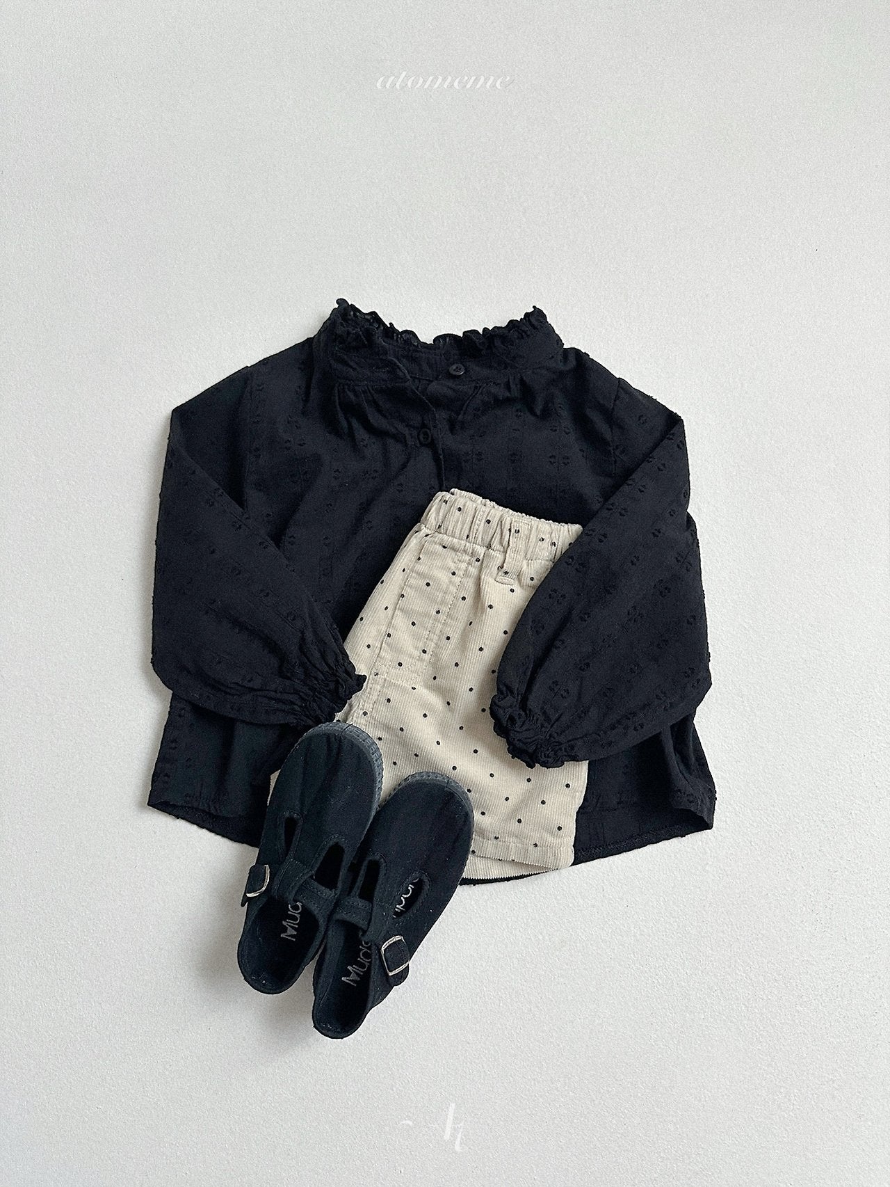 Dot corduroy pants
