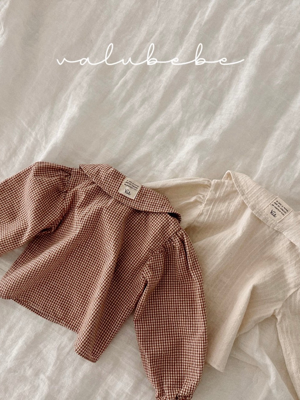Ribbon collar blouse