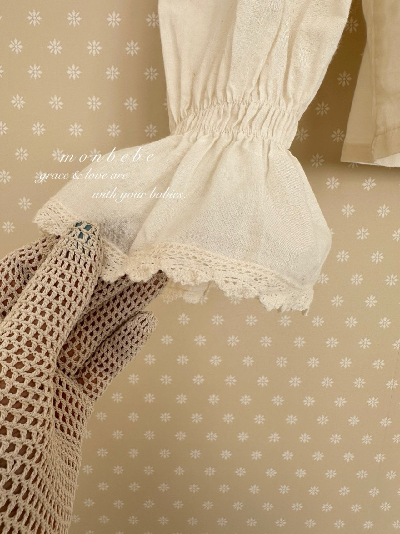 pepe lace blouse (mom size)