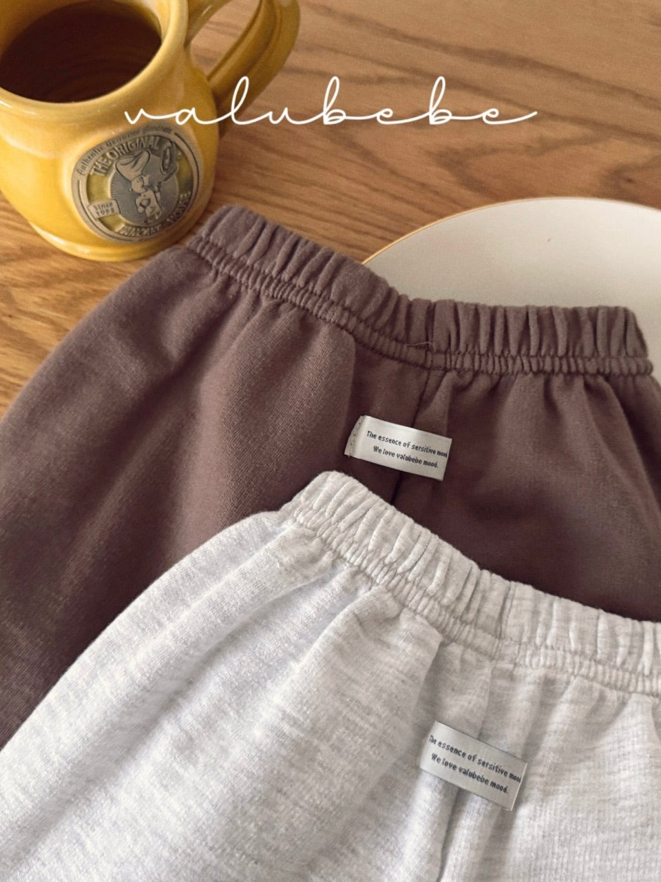 Fron slit ribbed pants