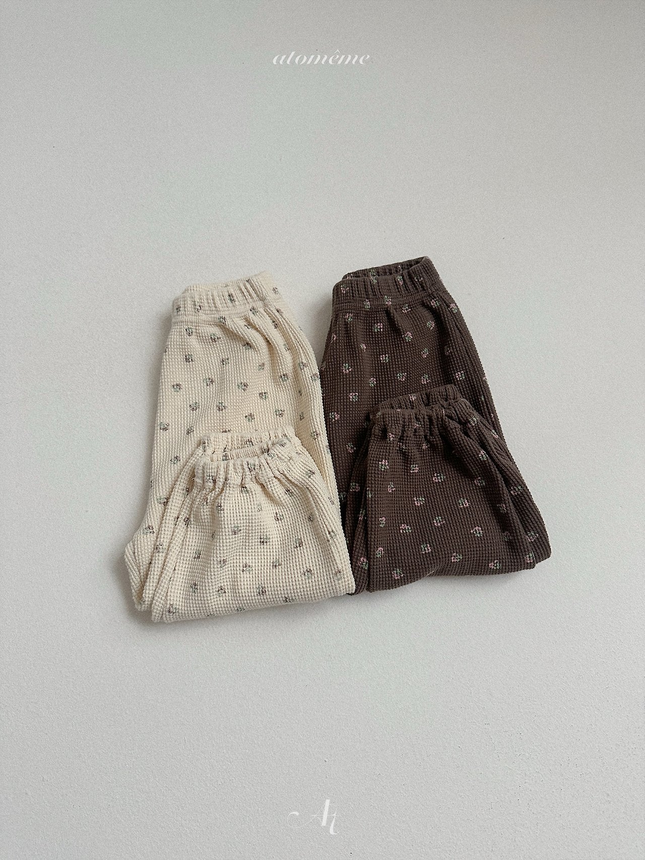 Latte pants