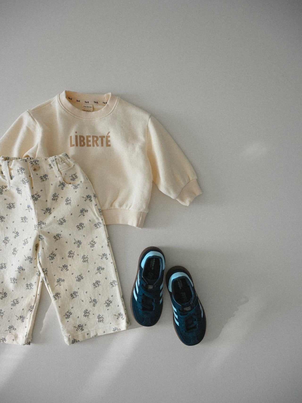 Patterned straight pants