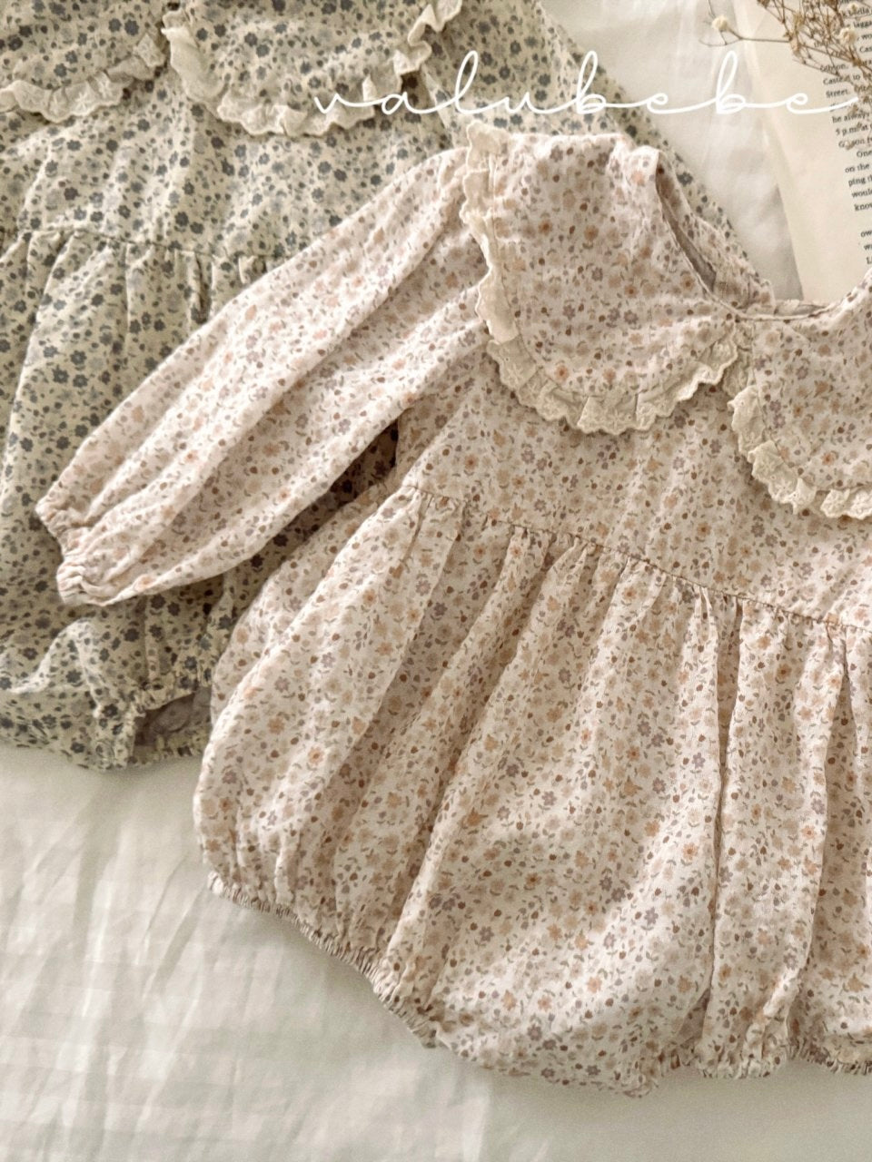 Small flower rompers