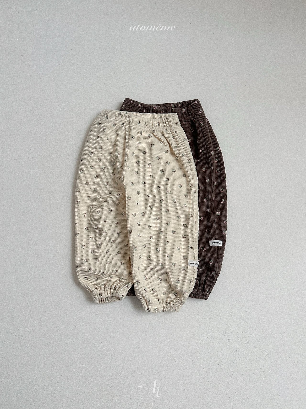 Latte pants
