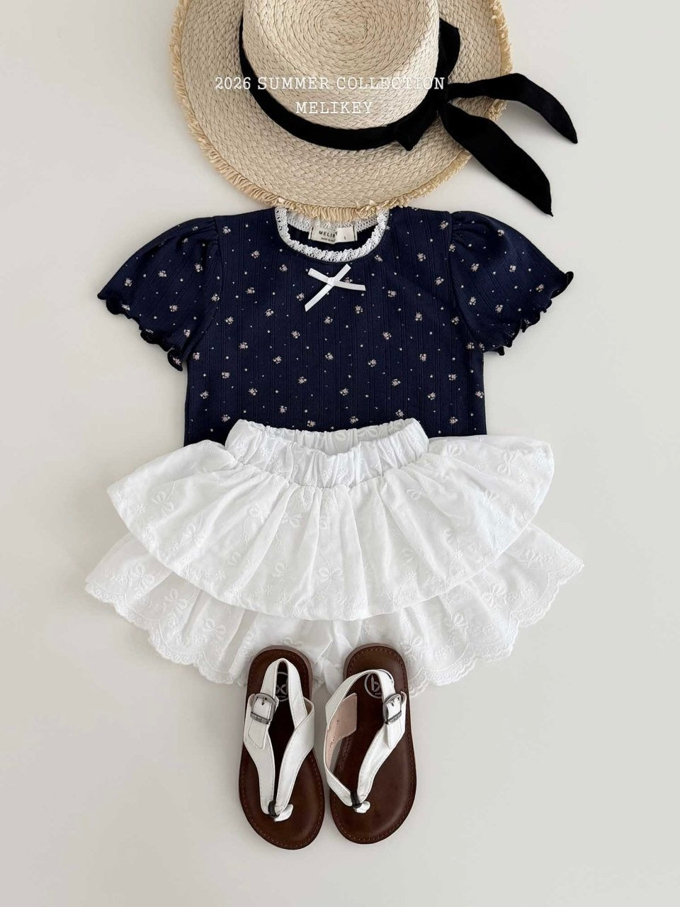 May flower T shirt