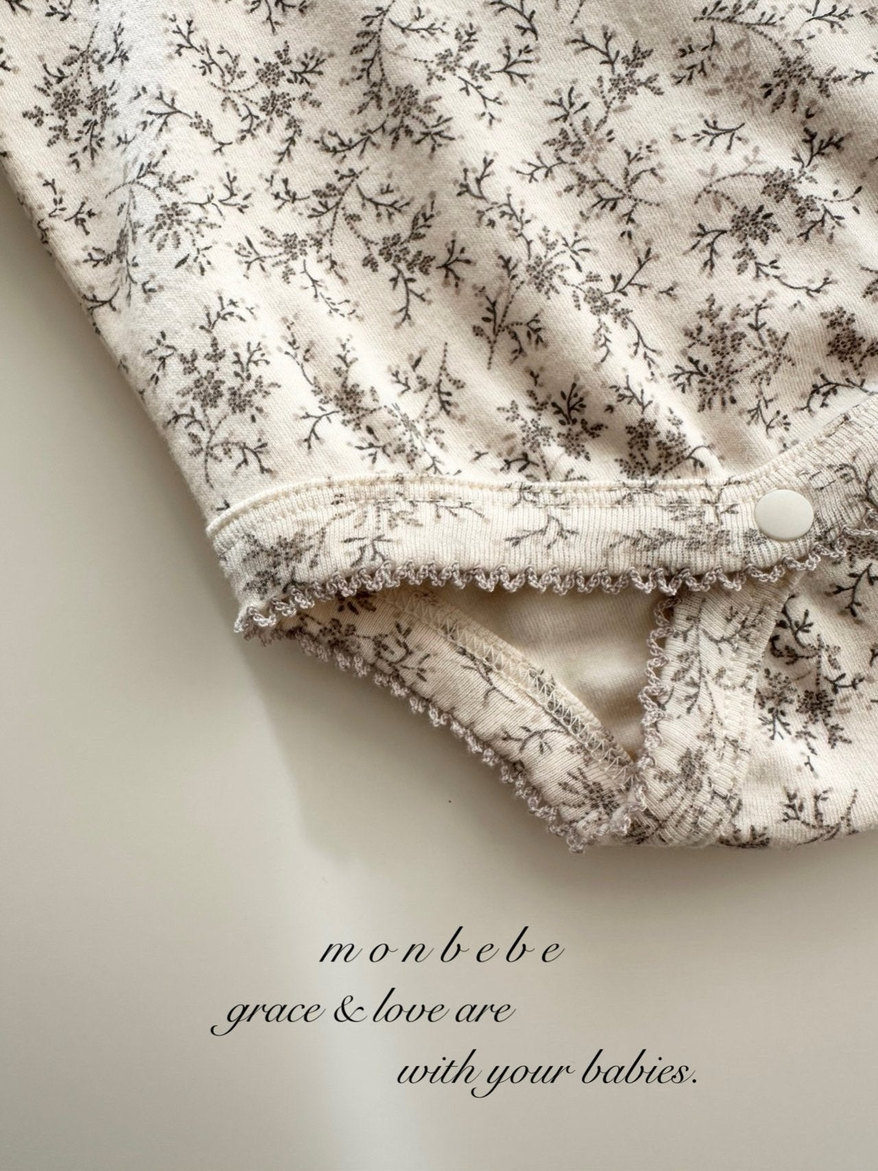 Printed collar rompers