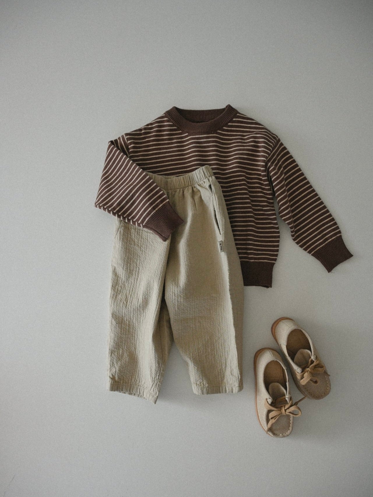 Round stripe knit