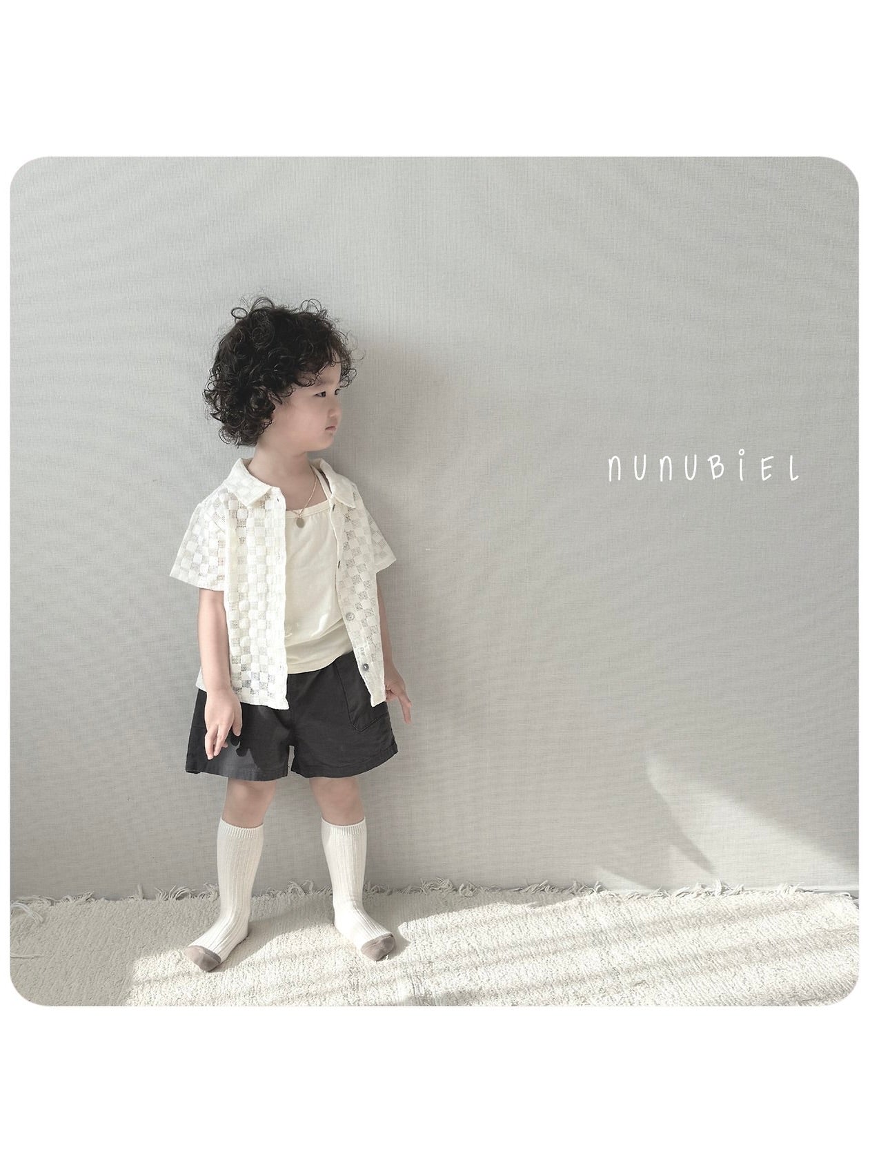 Quadrangle shirts