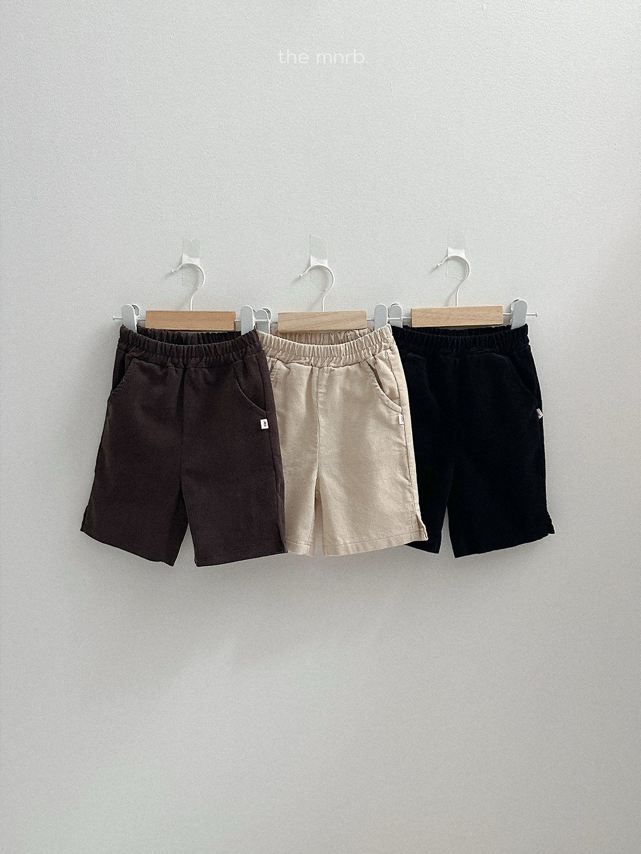 Corduroy capri pants