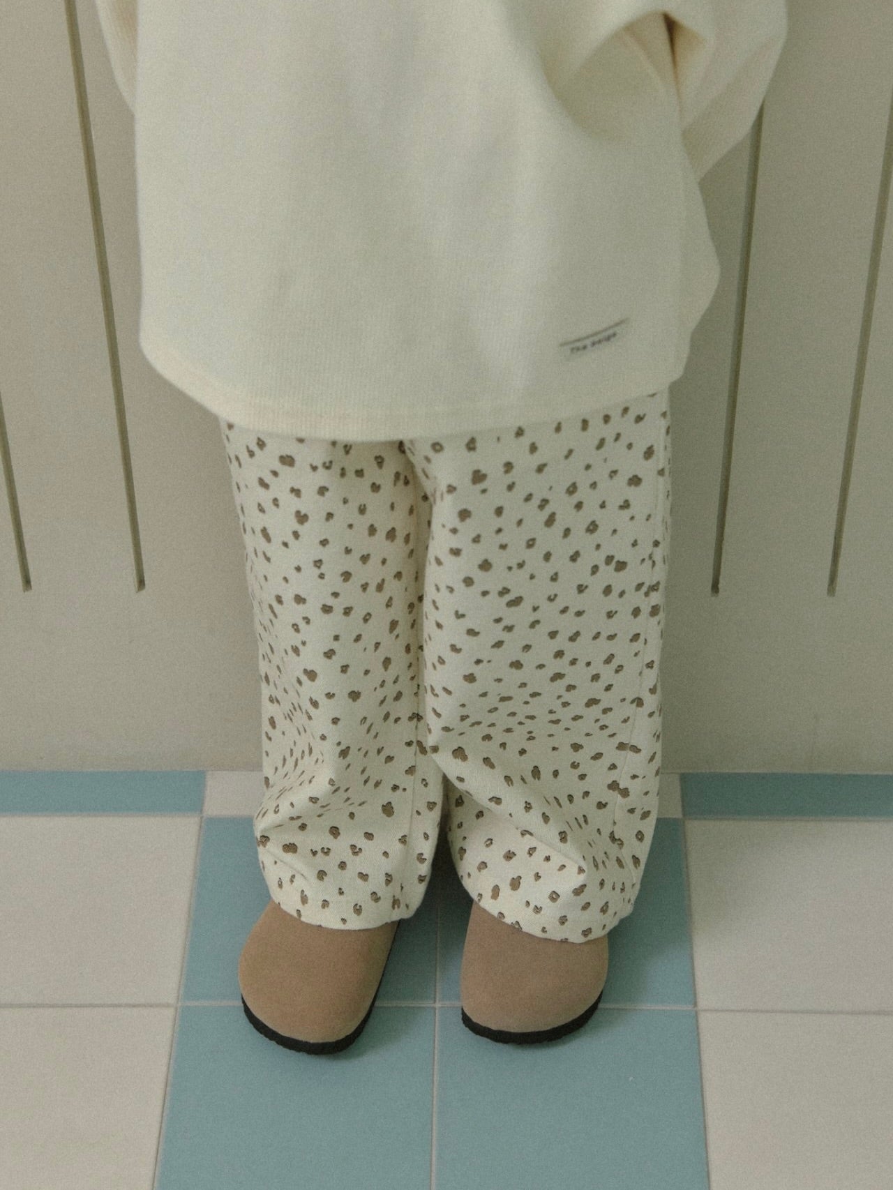 Patterned straight pants