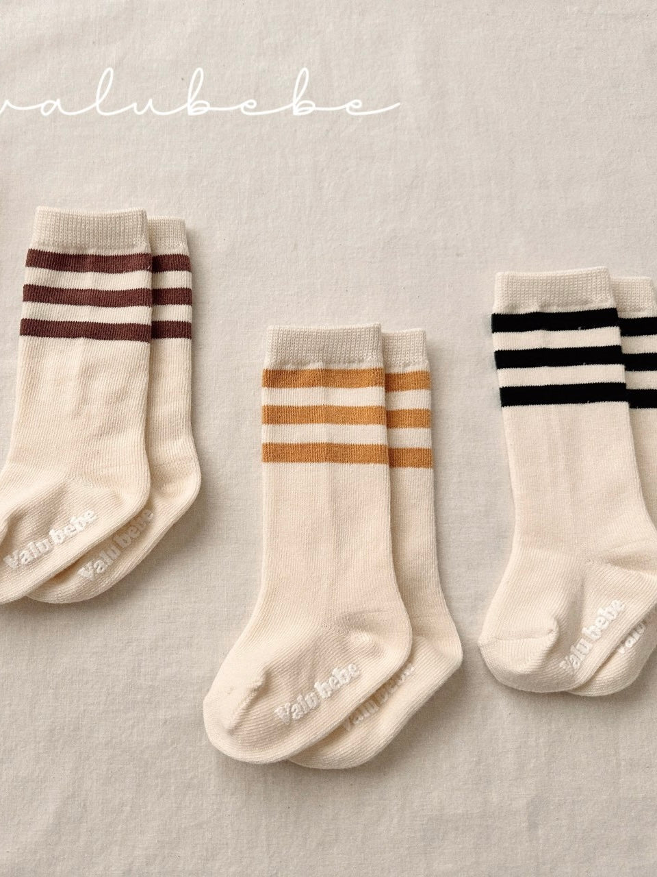 Basic line socks set