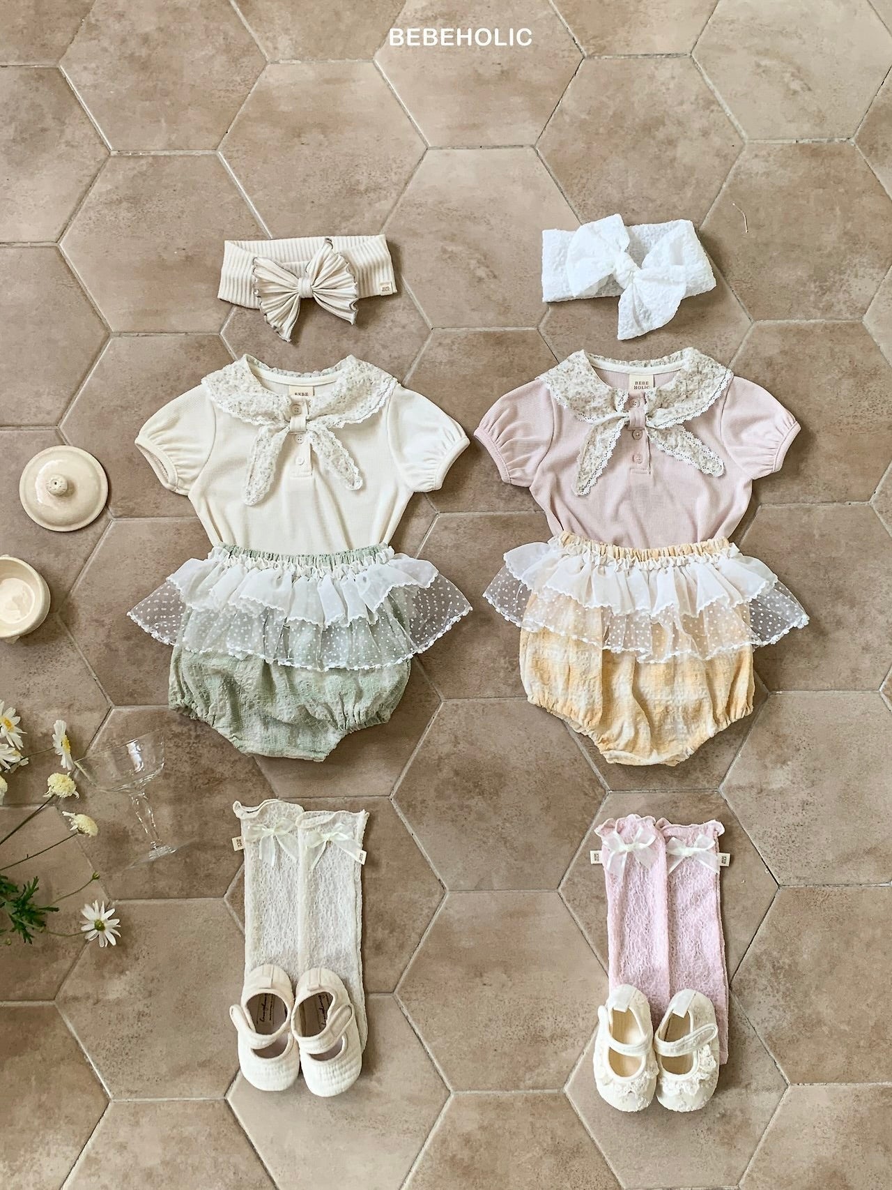 Flower collar T