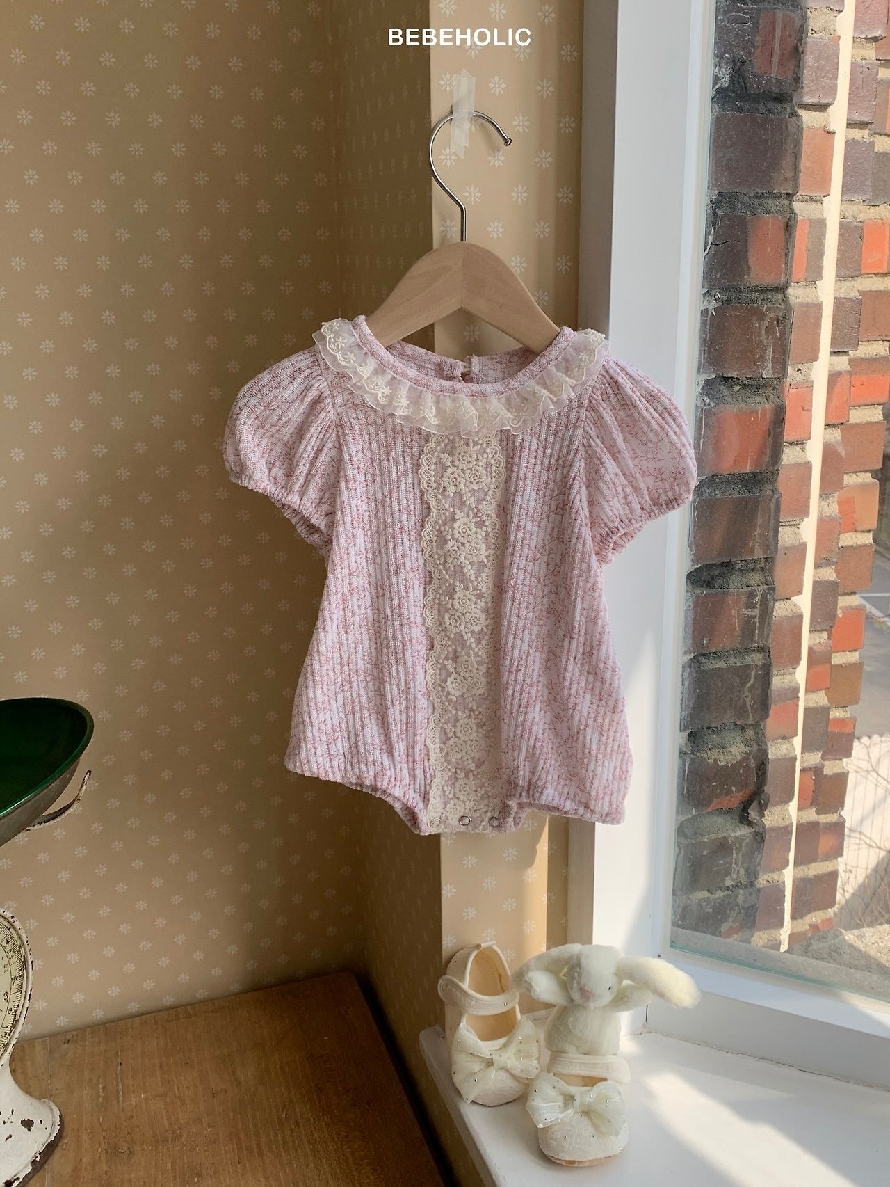 Songi frill rompers