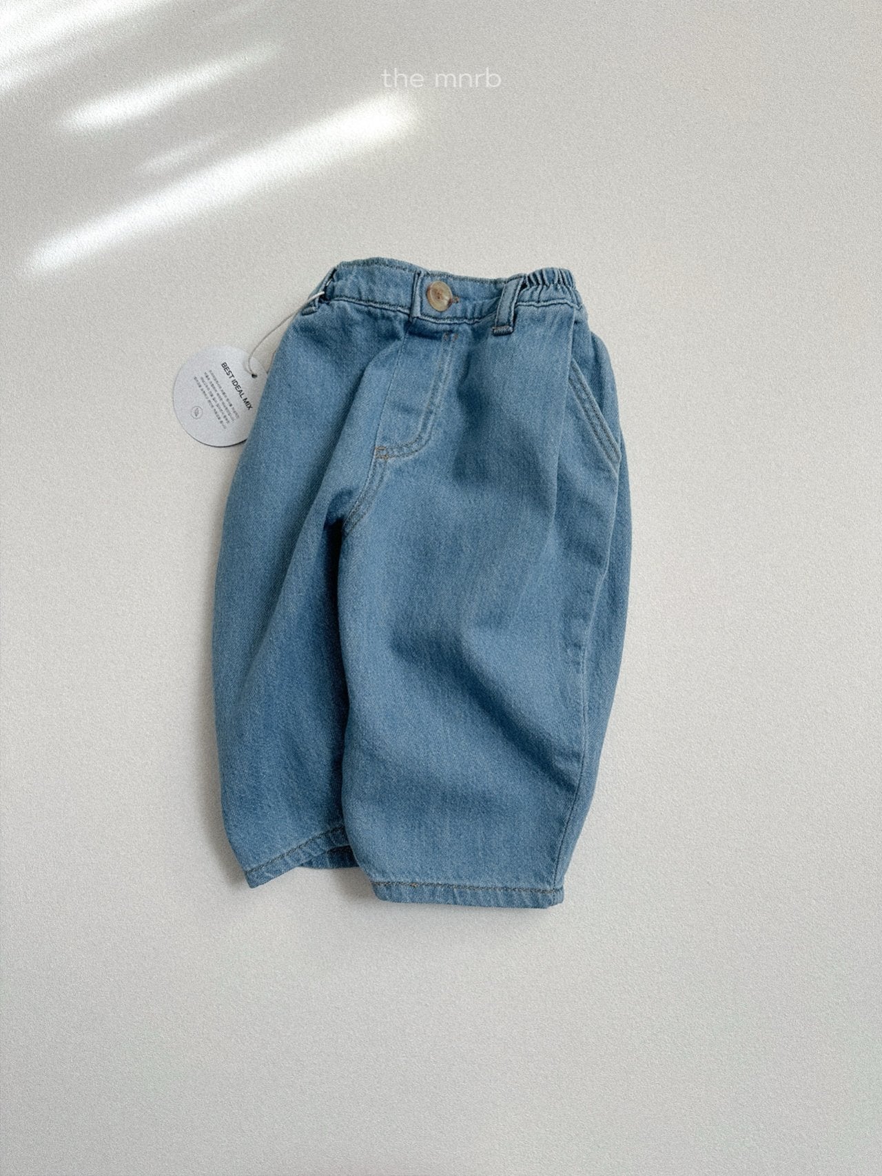 Turtle Pintuck Pants