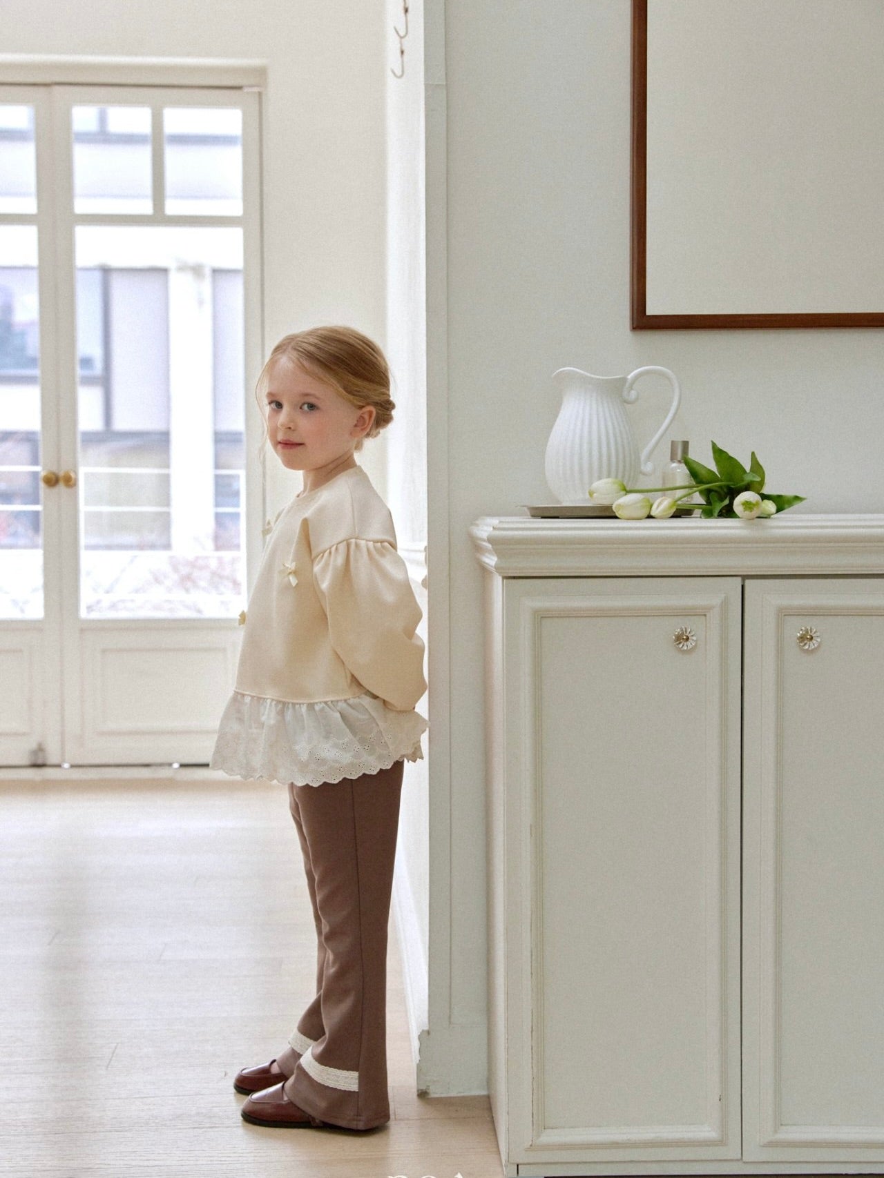 Spring ribbon sweatshirt