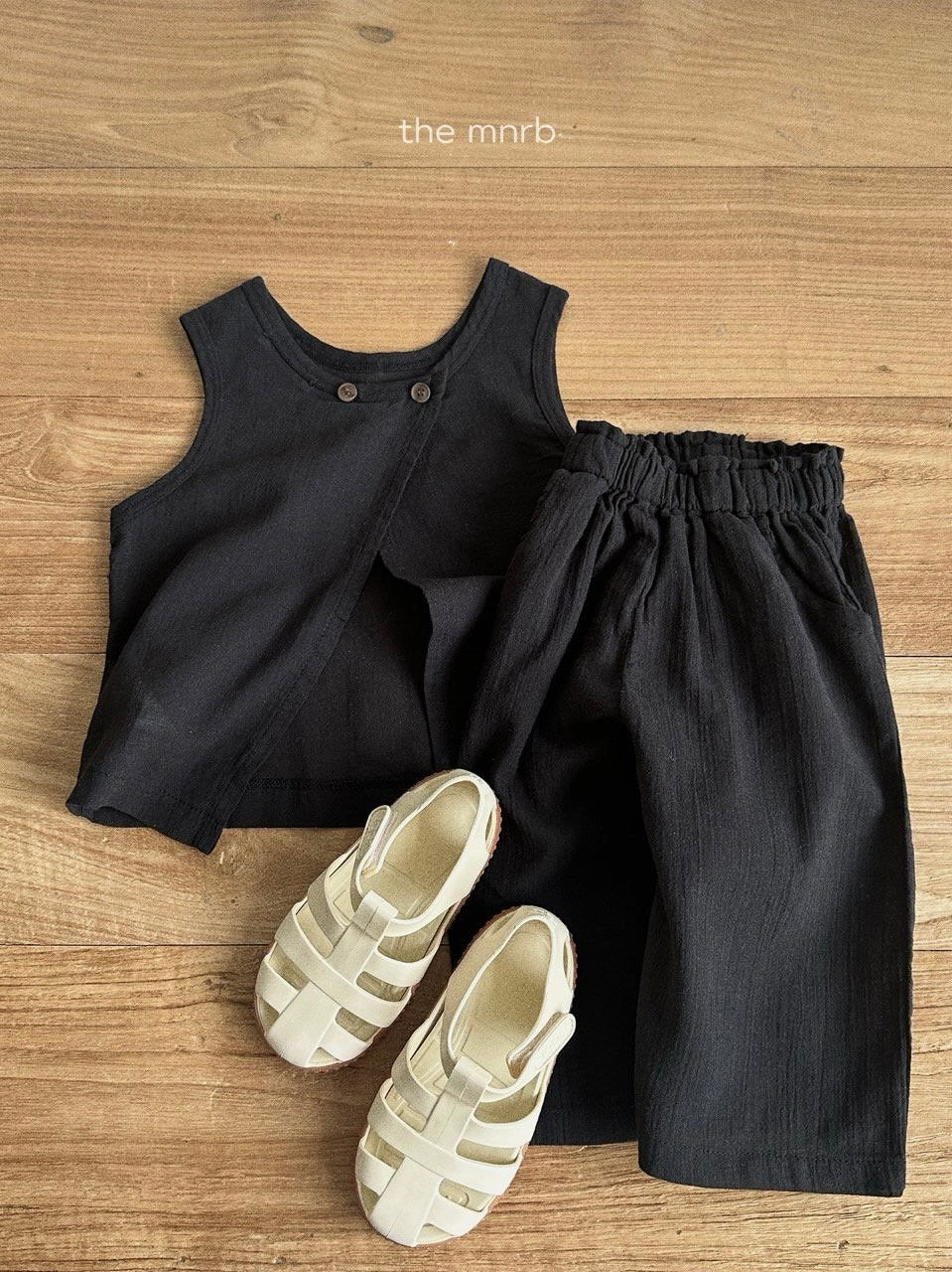 Chrome open sleeveless