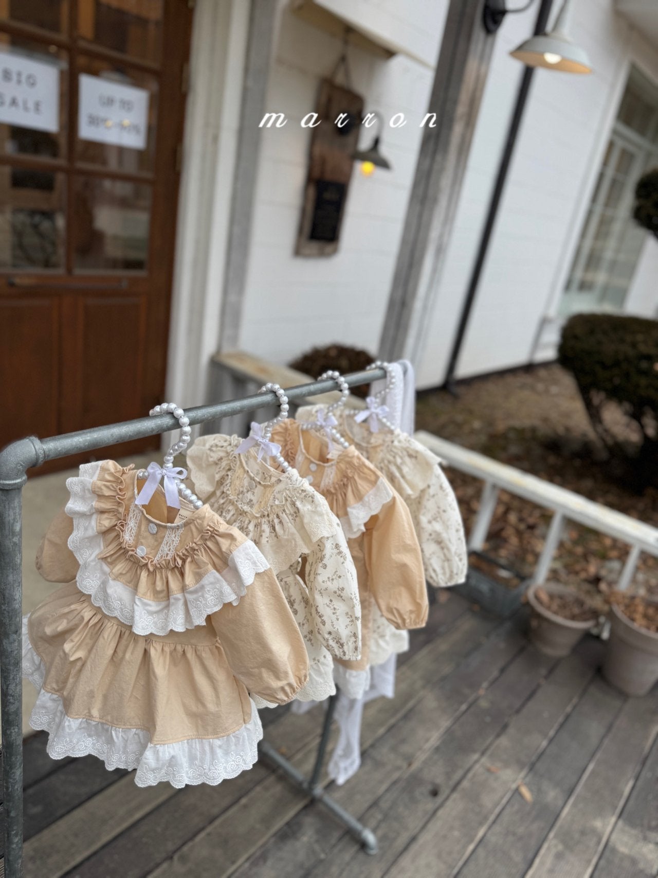 Agnes rompers (beige)