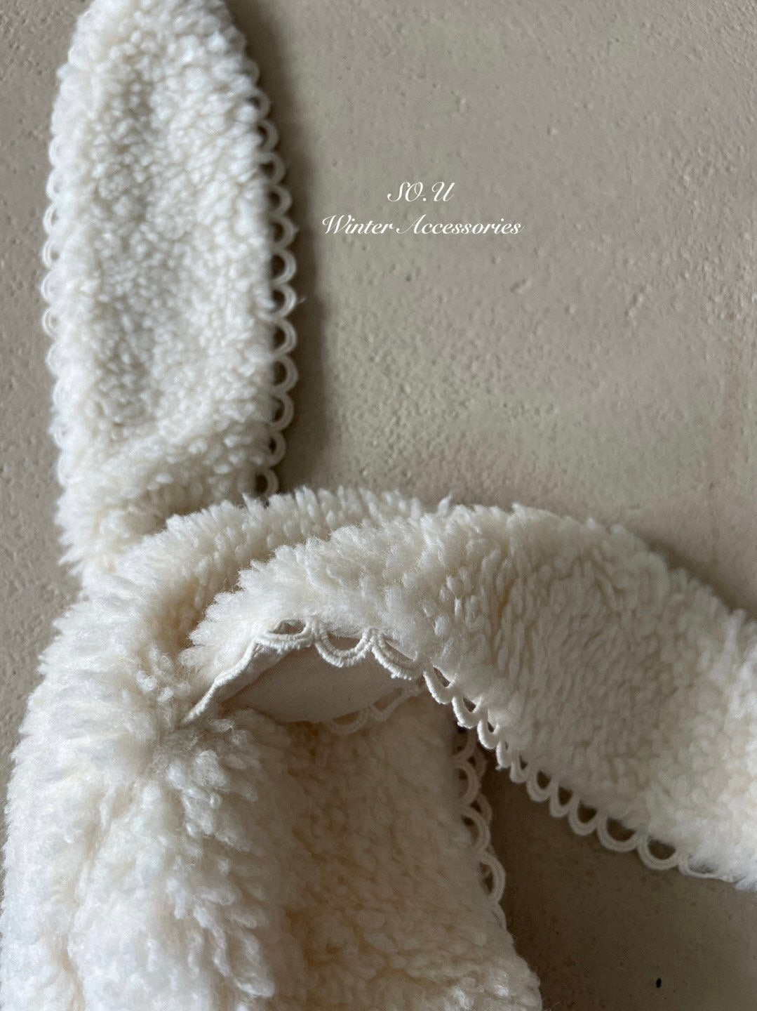 Boa bunny bonnet