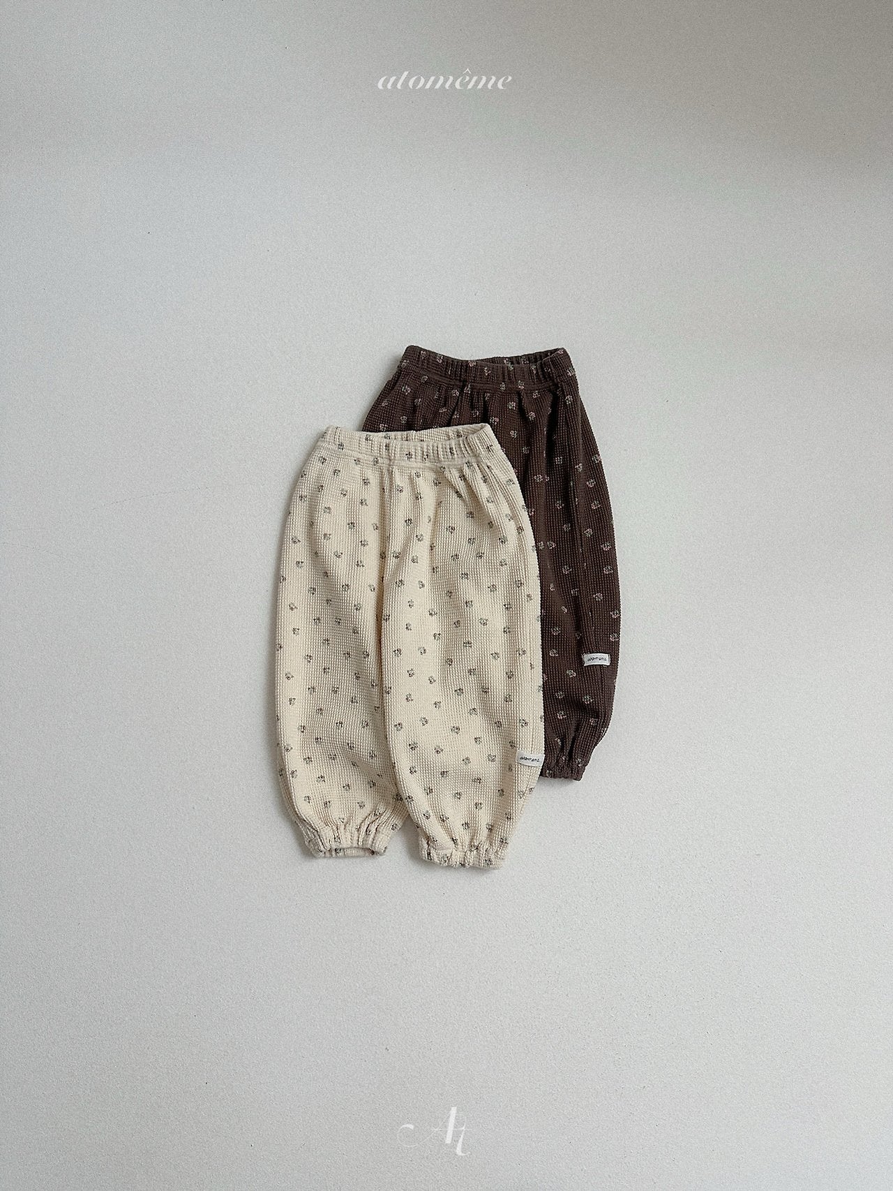 Latte pants