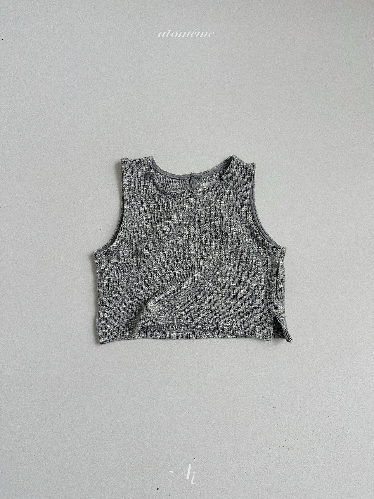 Nut wool vest
