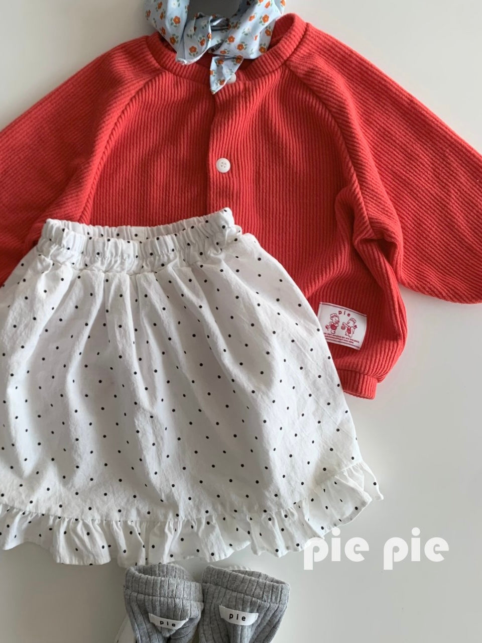 PIE leg warmer