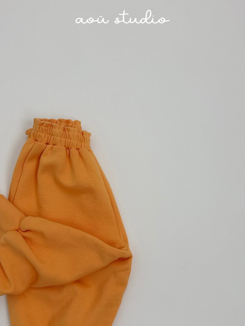 Nyunyu jogger pants