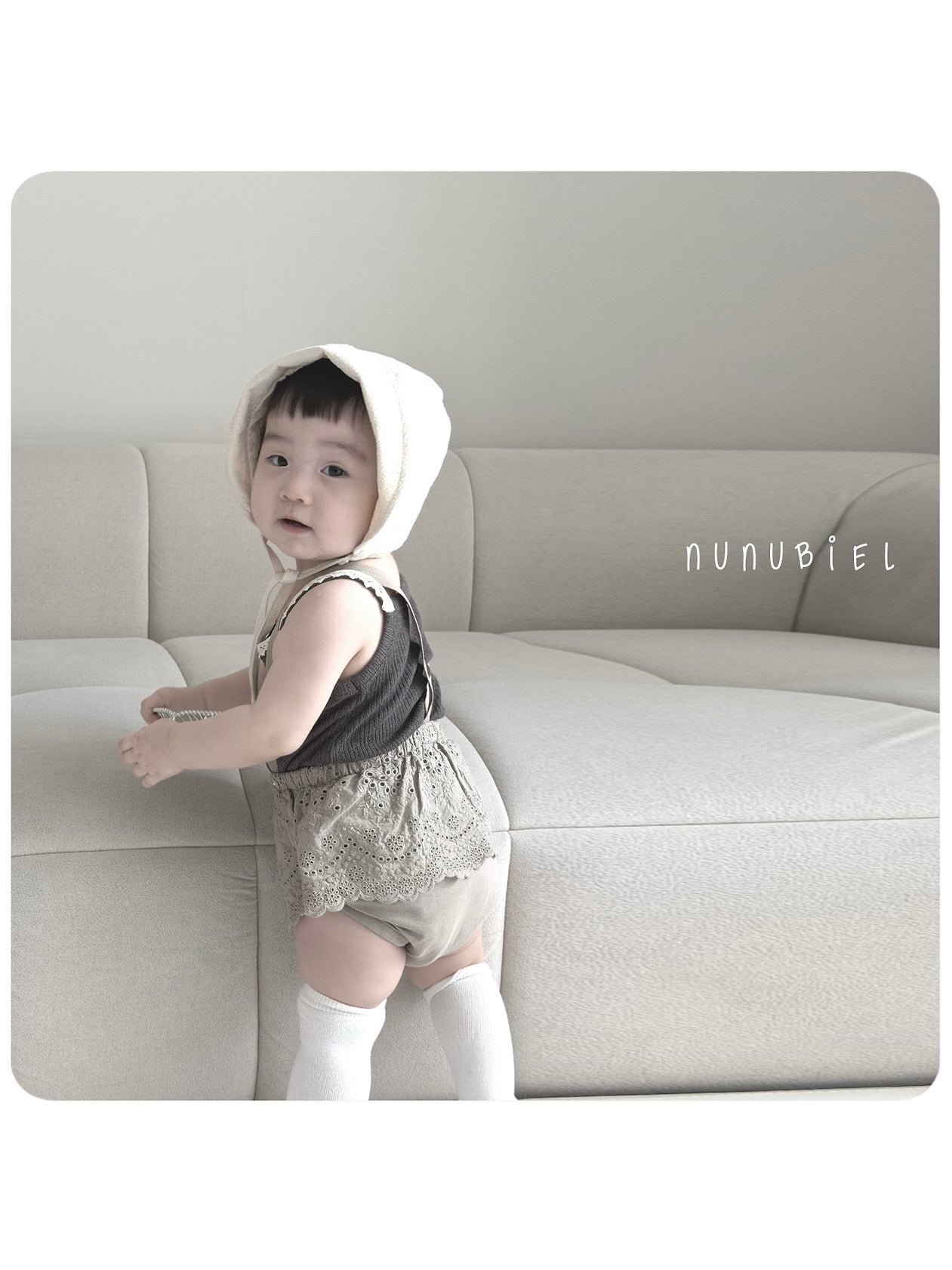 Bebe kichi sleeveless