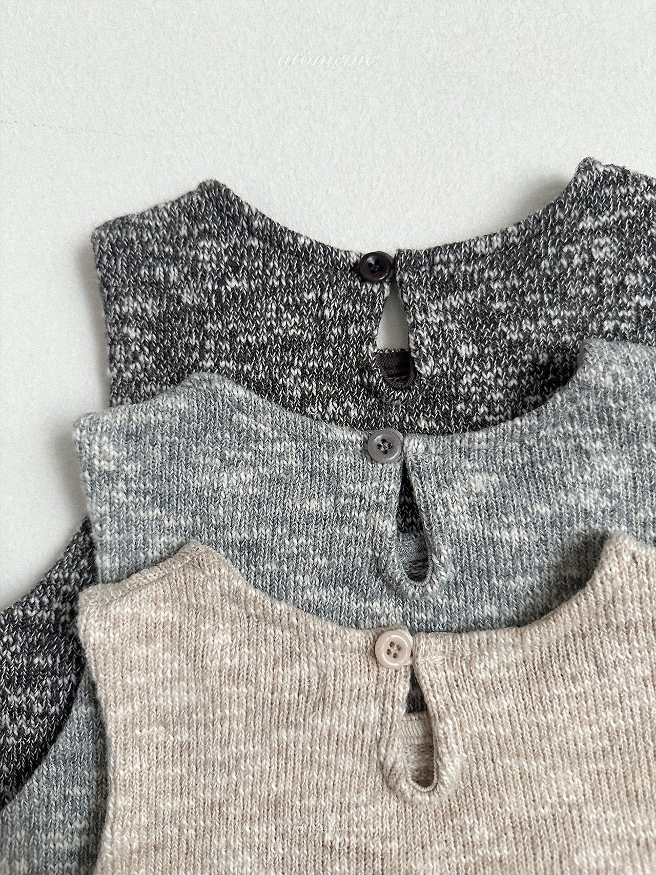 Nut wool vest