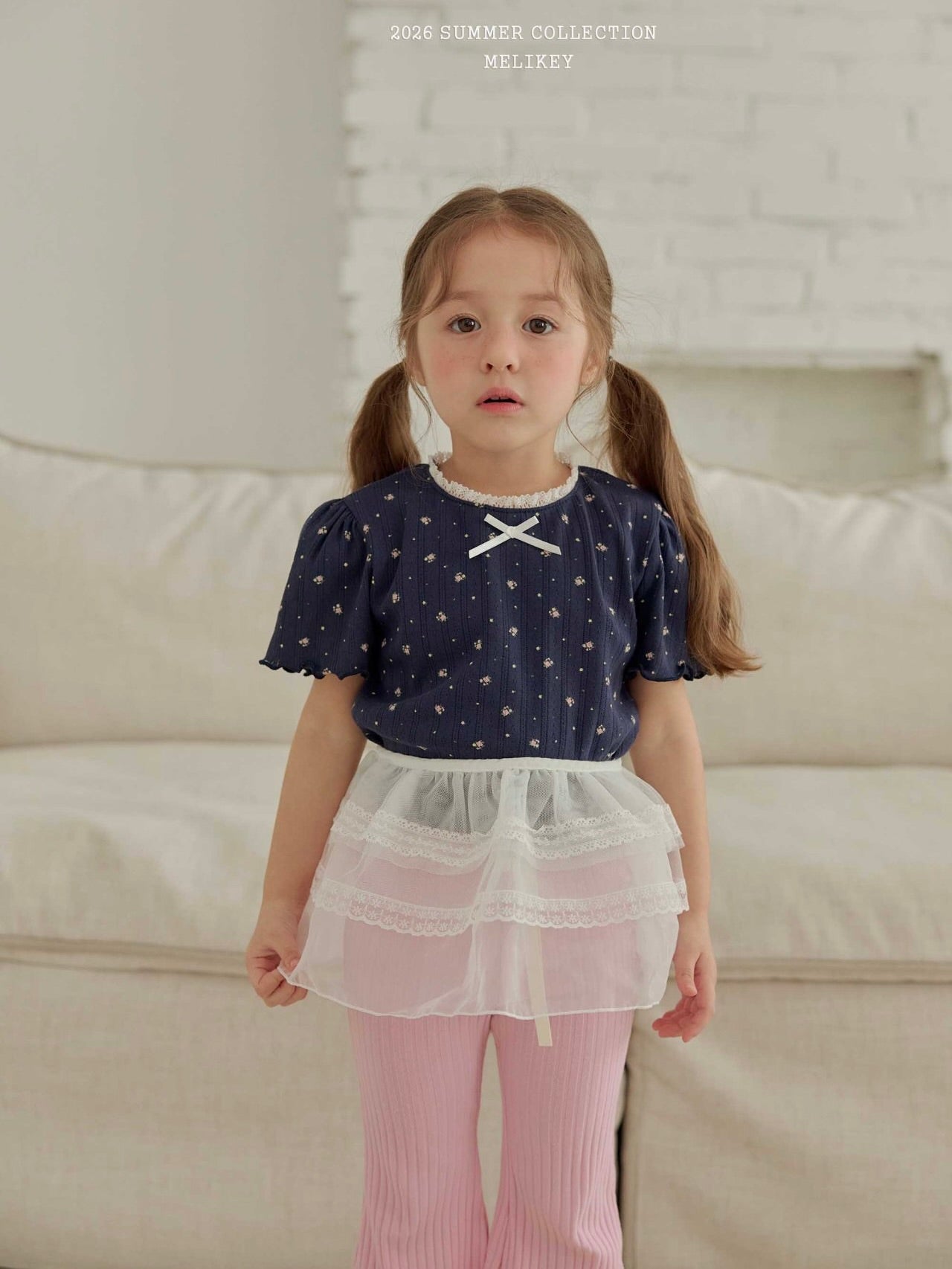 May flower T shirt
