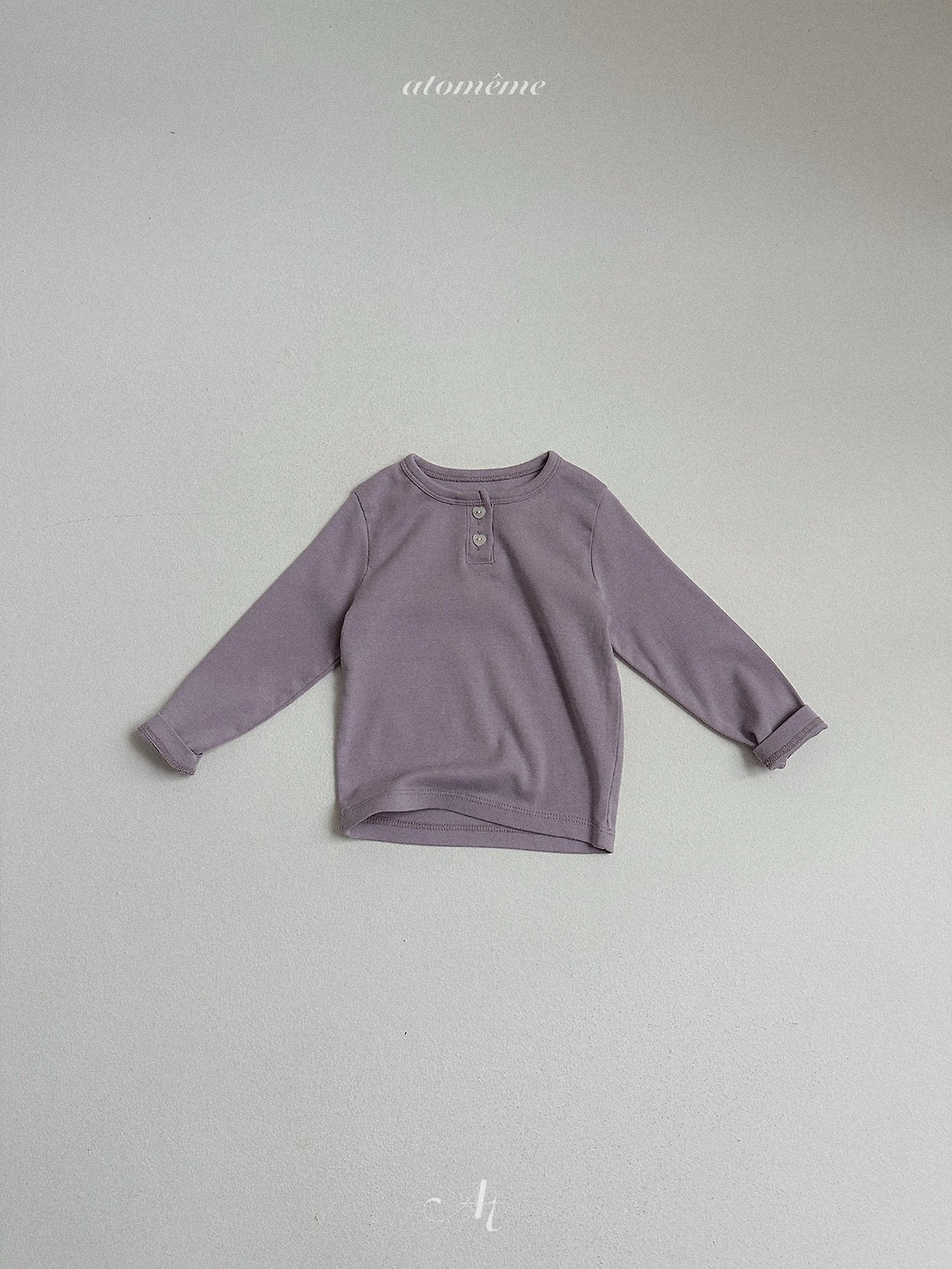More T shirt