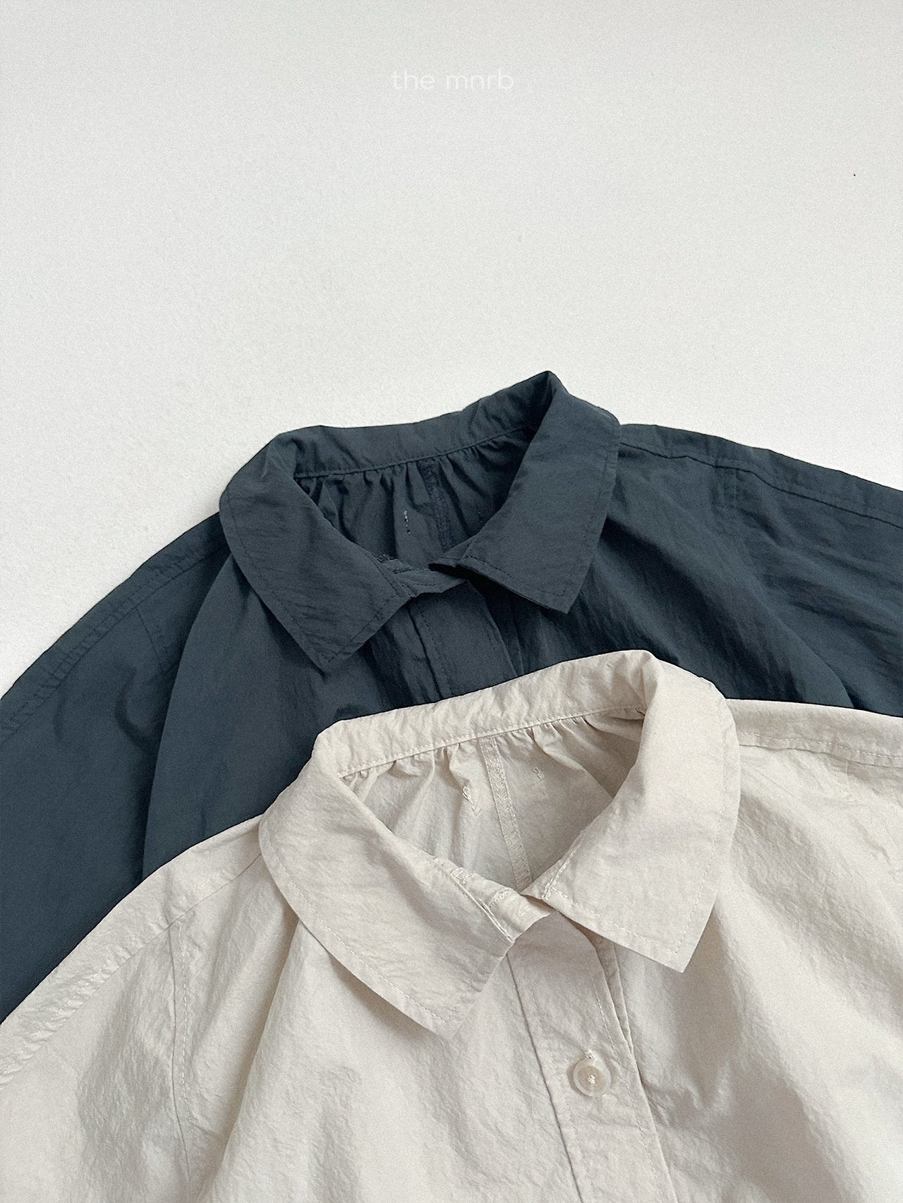 Ruffle short trench