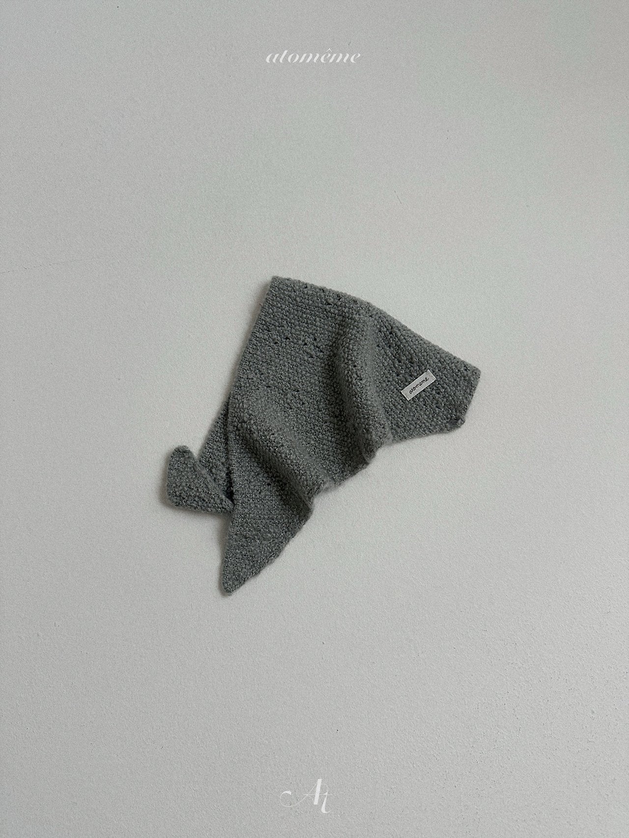 Mellow knit scarf