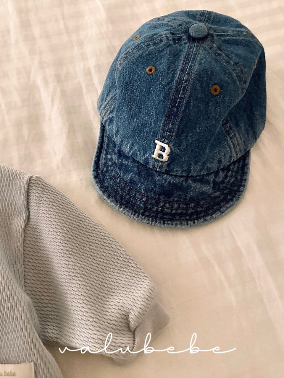 B denim cap