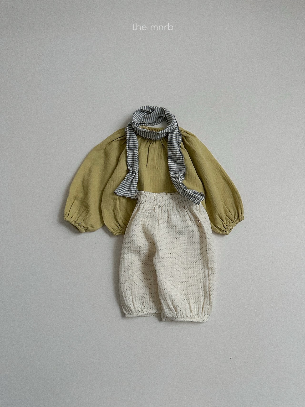 Balloon blouse