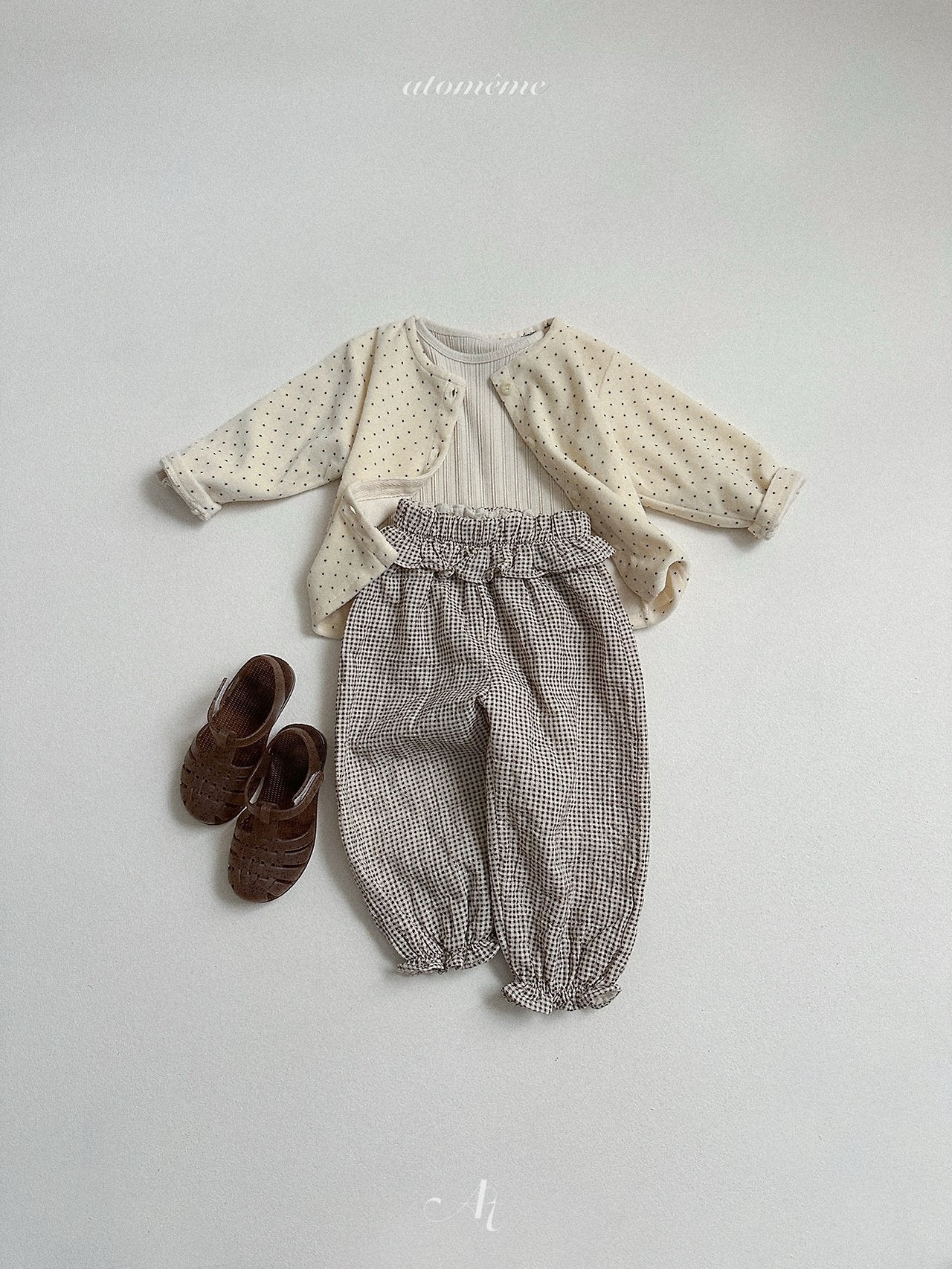 Cinnamon pants