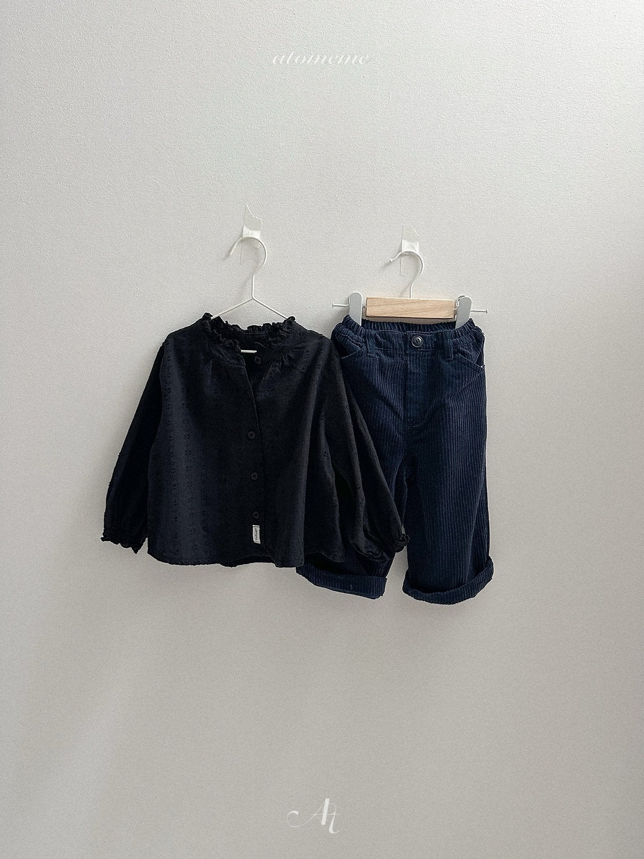 Crepe corduroy pants