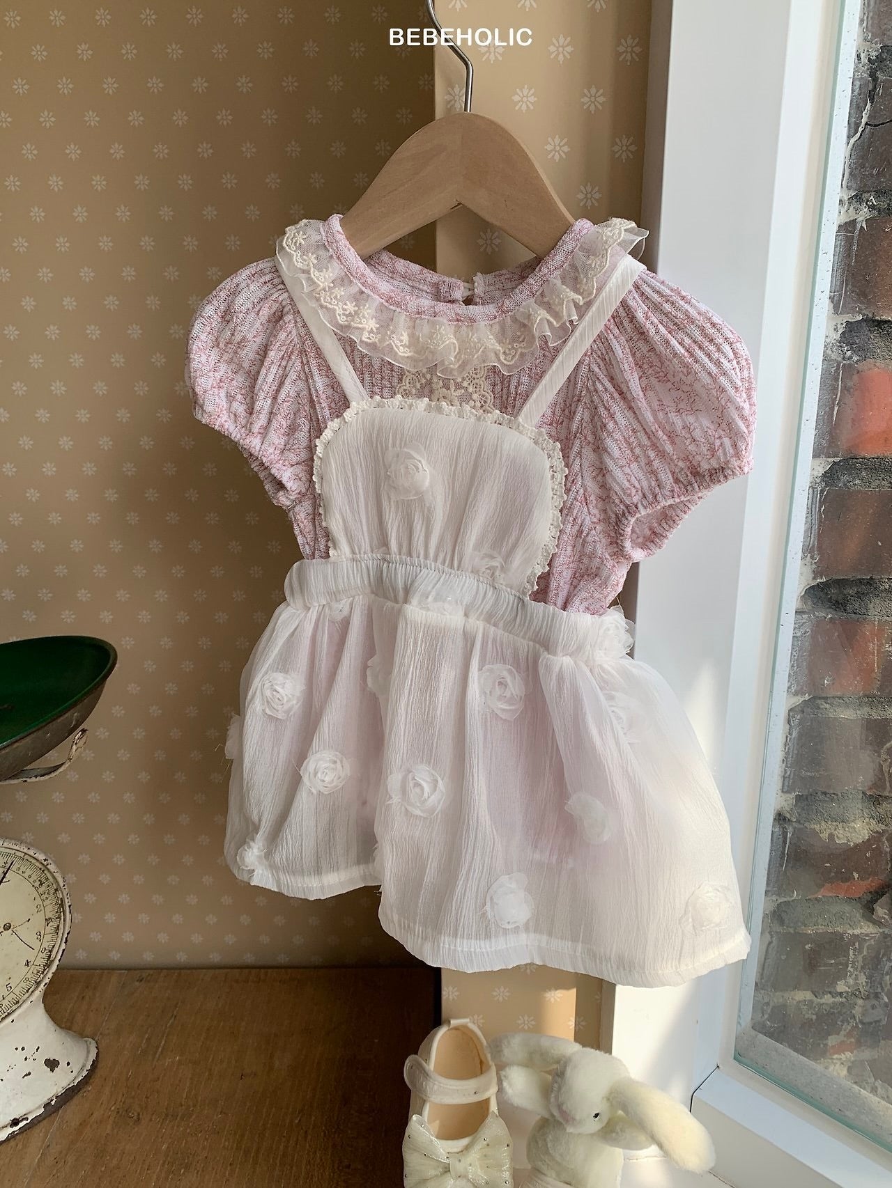 Rose apron skirt