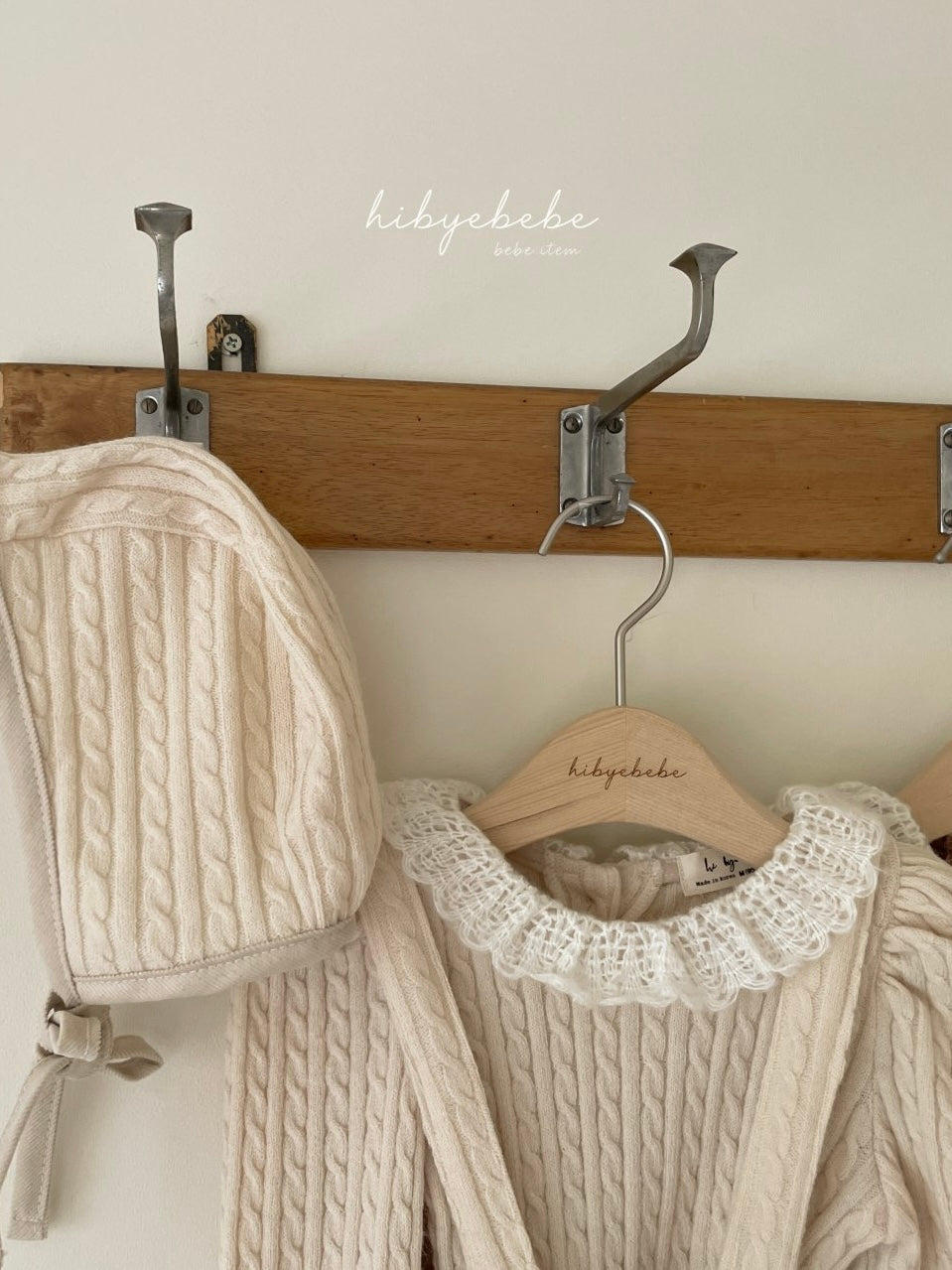 Ellis knit suspender leggings set