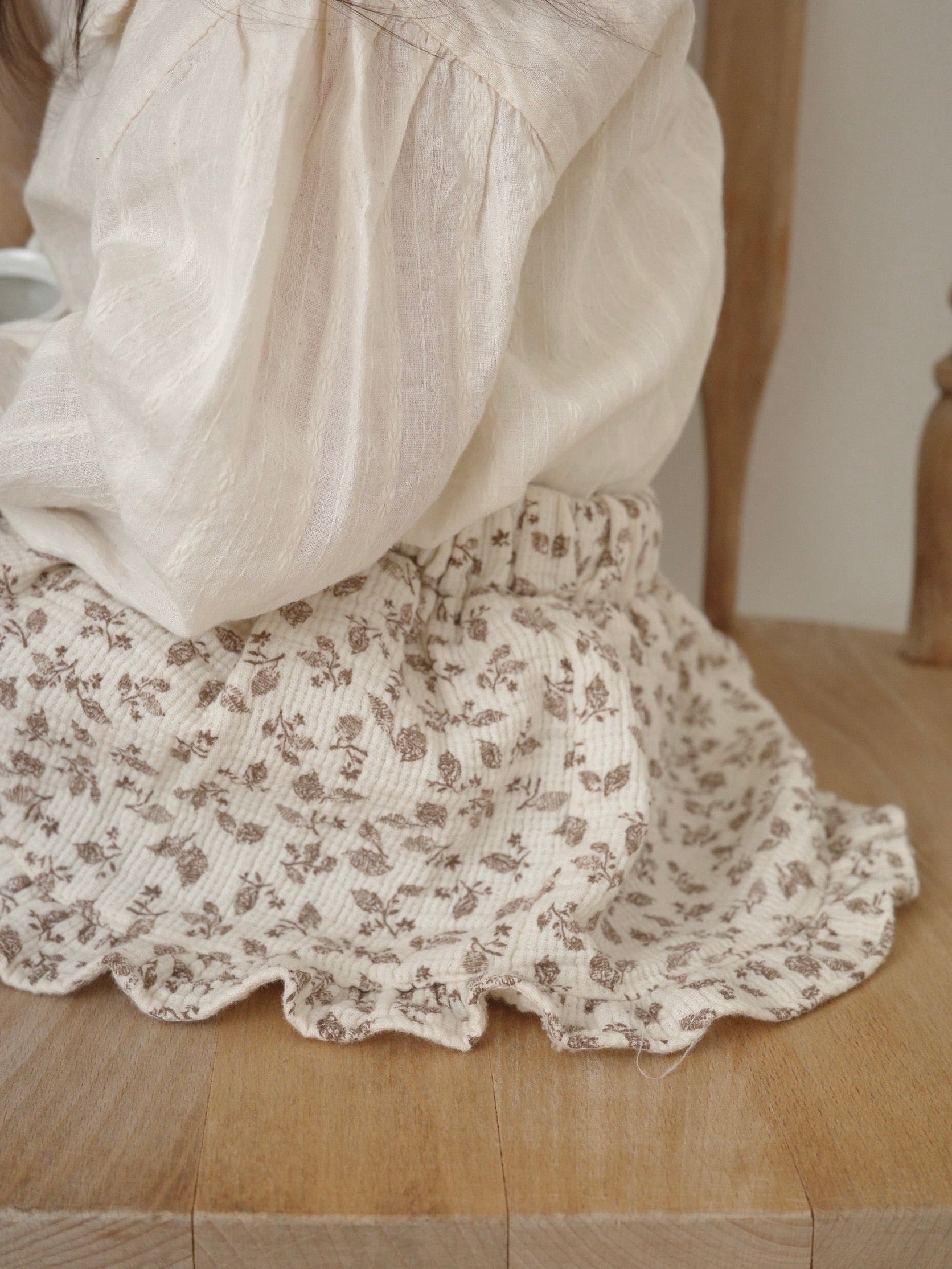 Flower frill cancan skirt